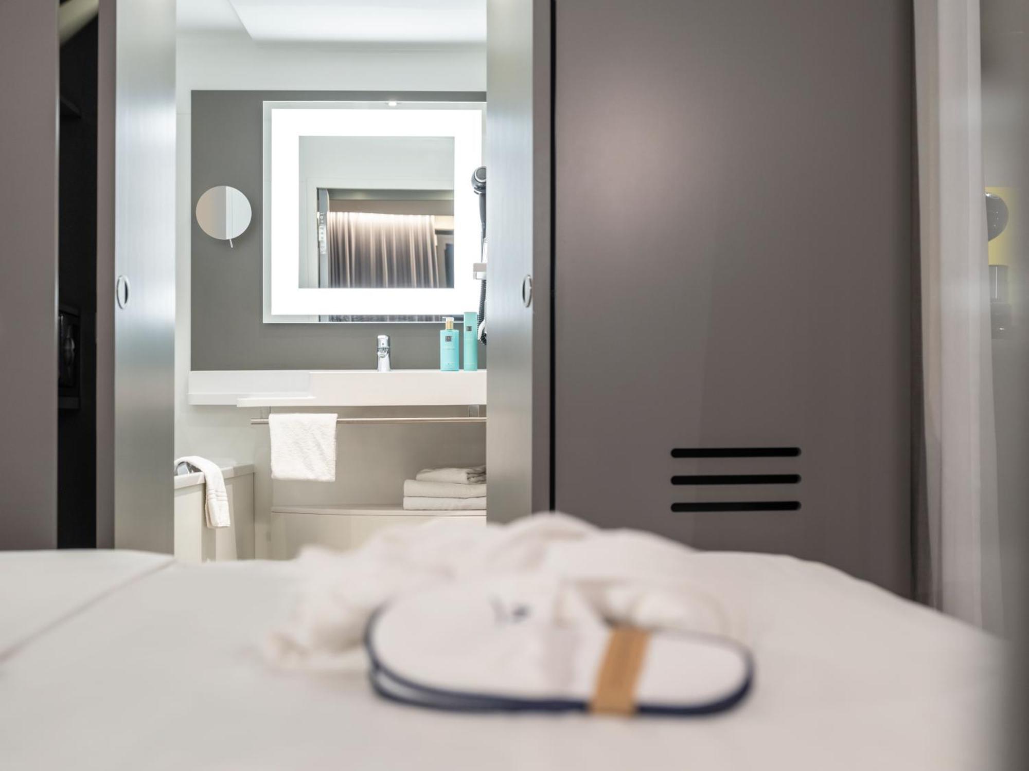 Junior King Suite