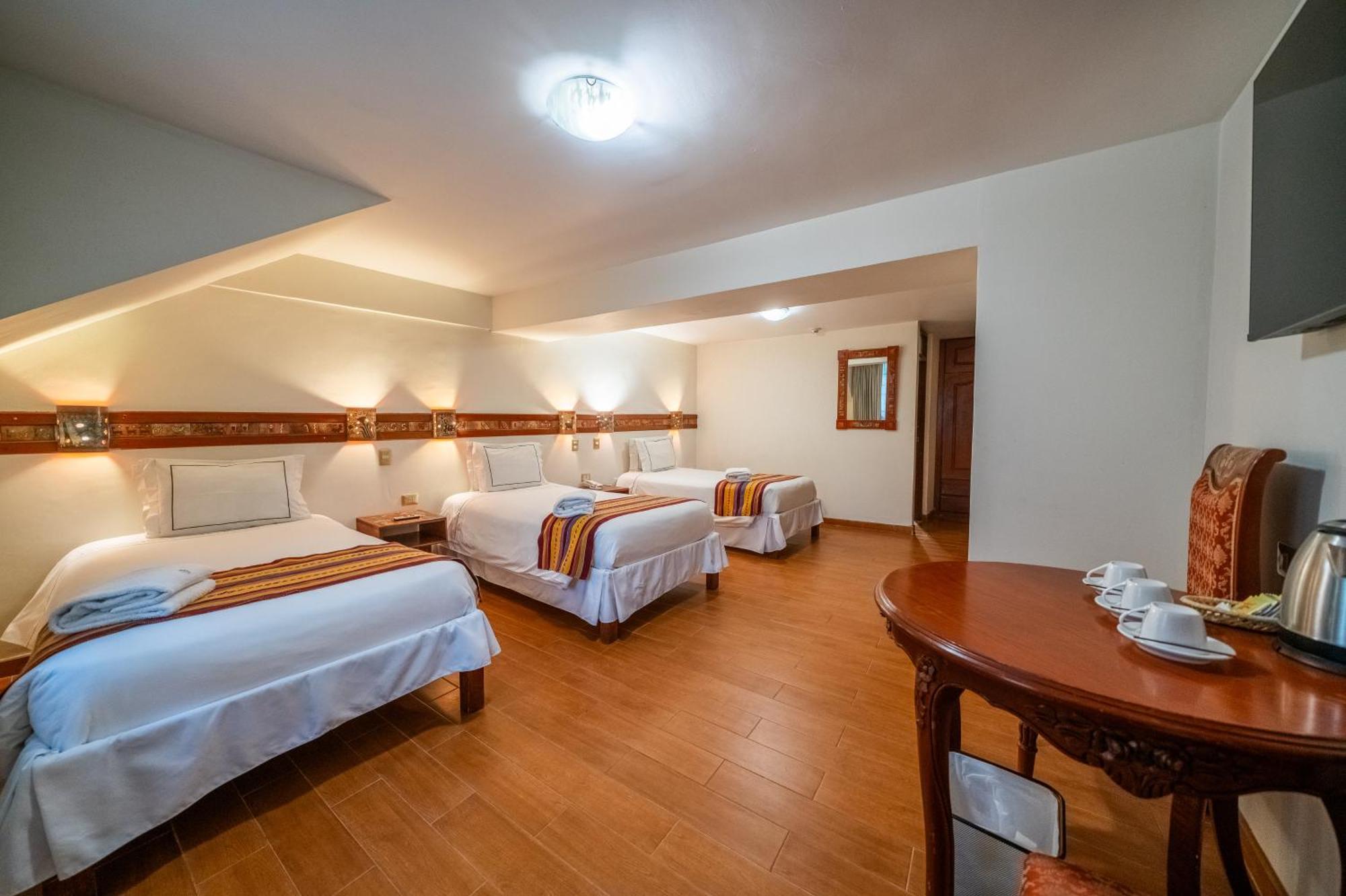 Triple Room