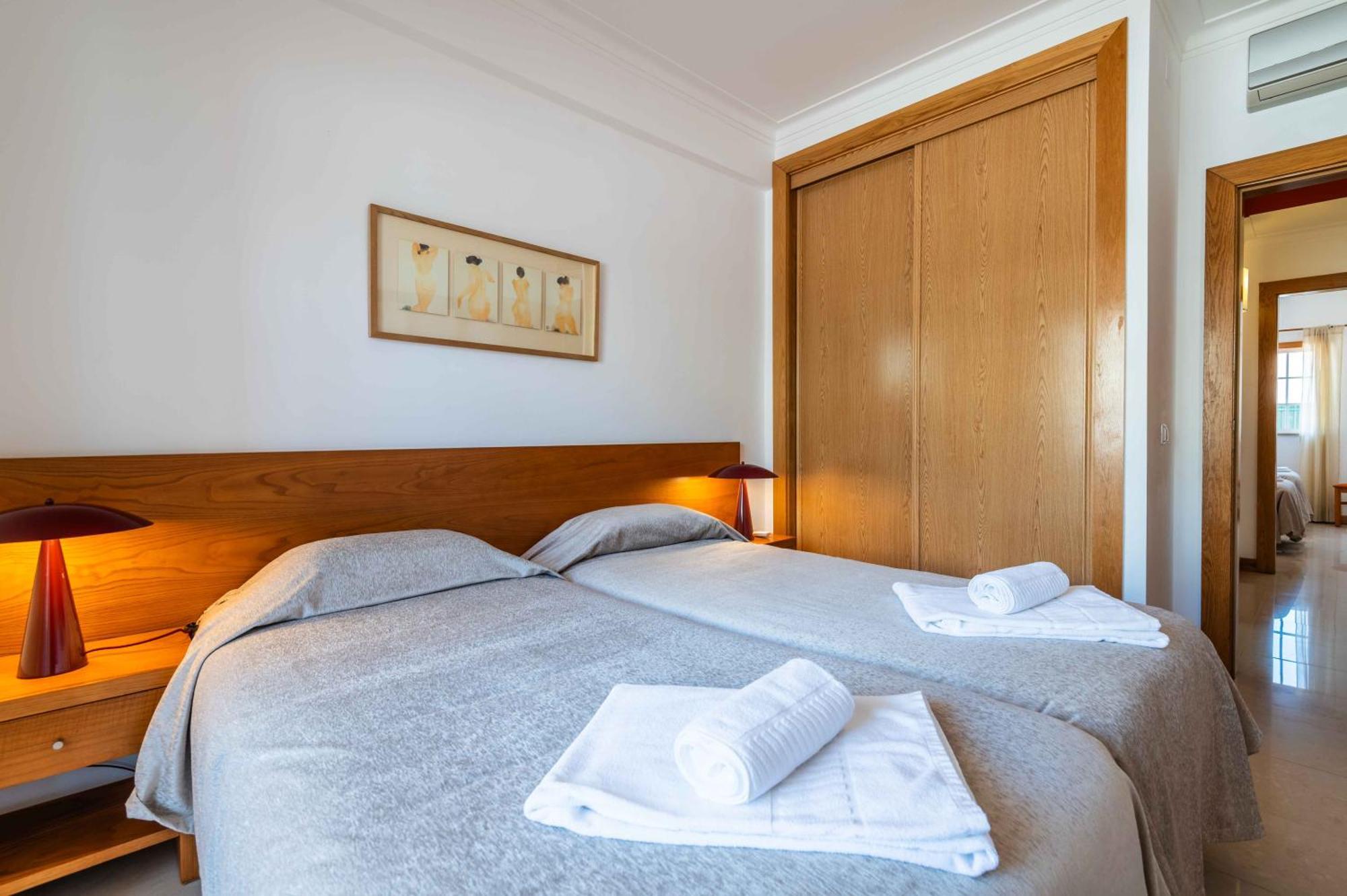 Two-Bedroom Apartment,1664663736:JPEG