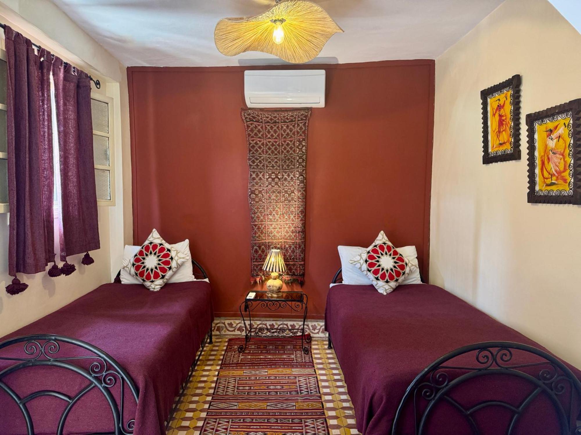 Standard Twin Room