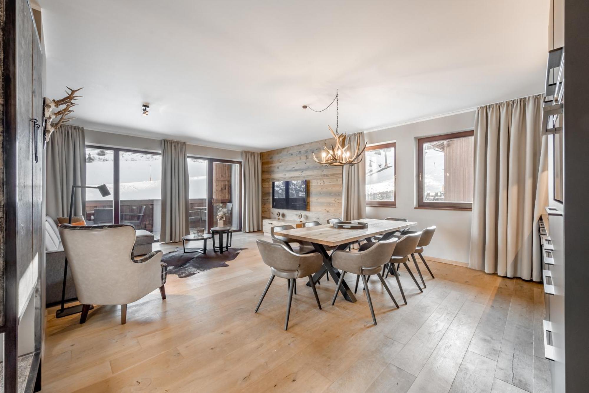 Luxury Apartment I 62 Pers