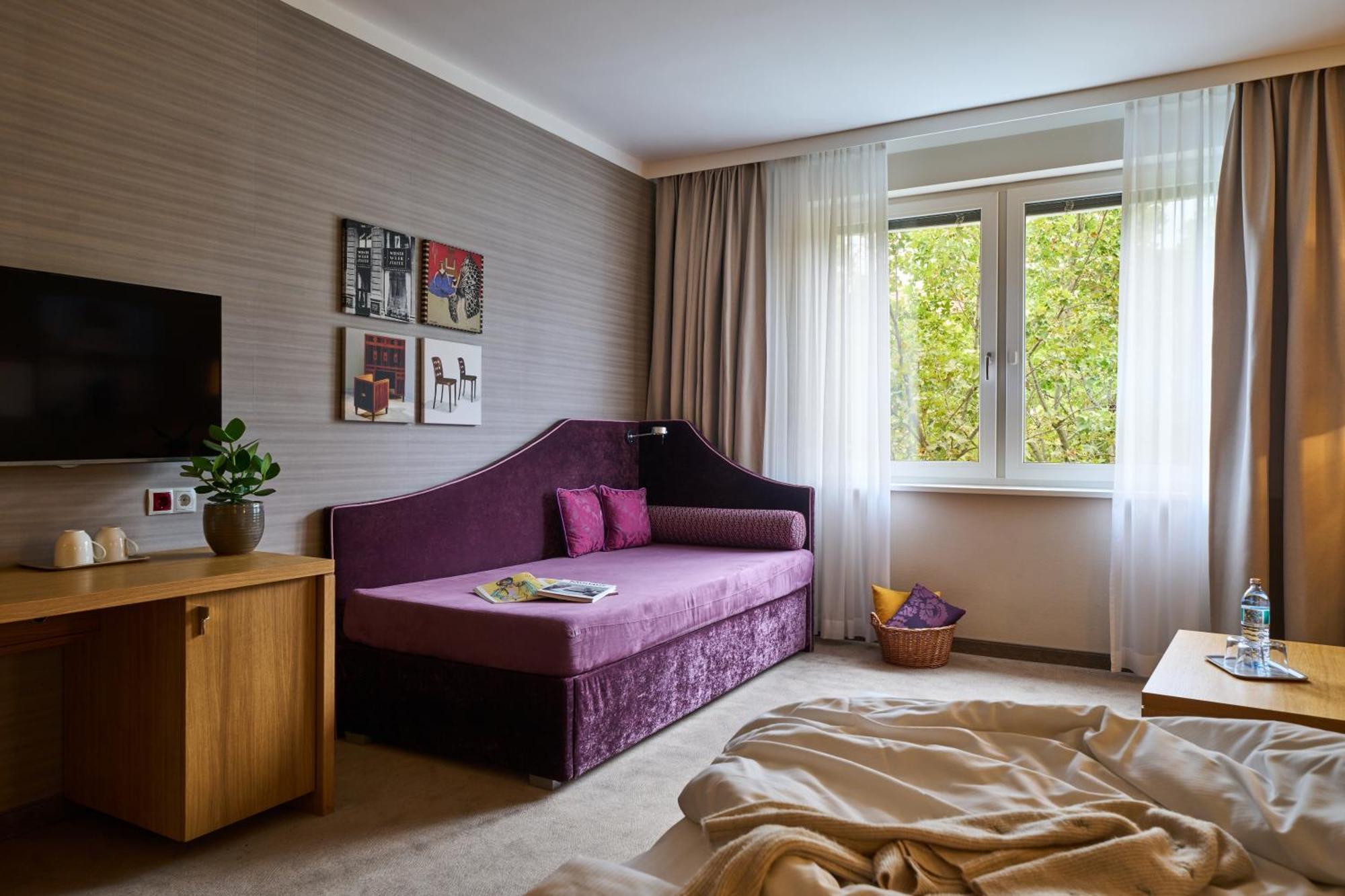 Comfort Family Room