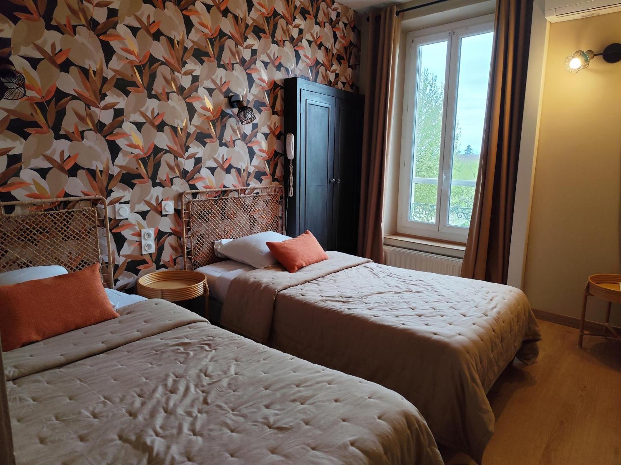 Standard Twin Room,1665399106:JPEG