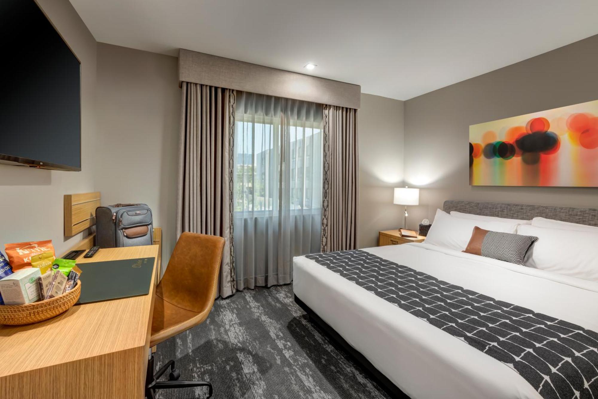 Standard King Room