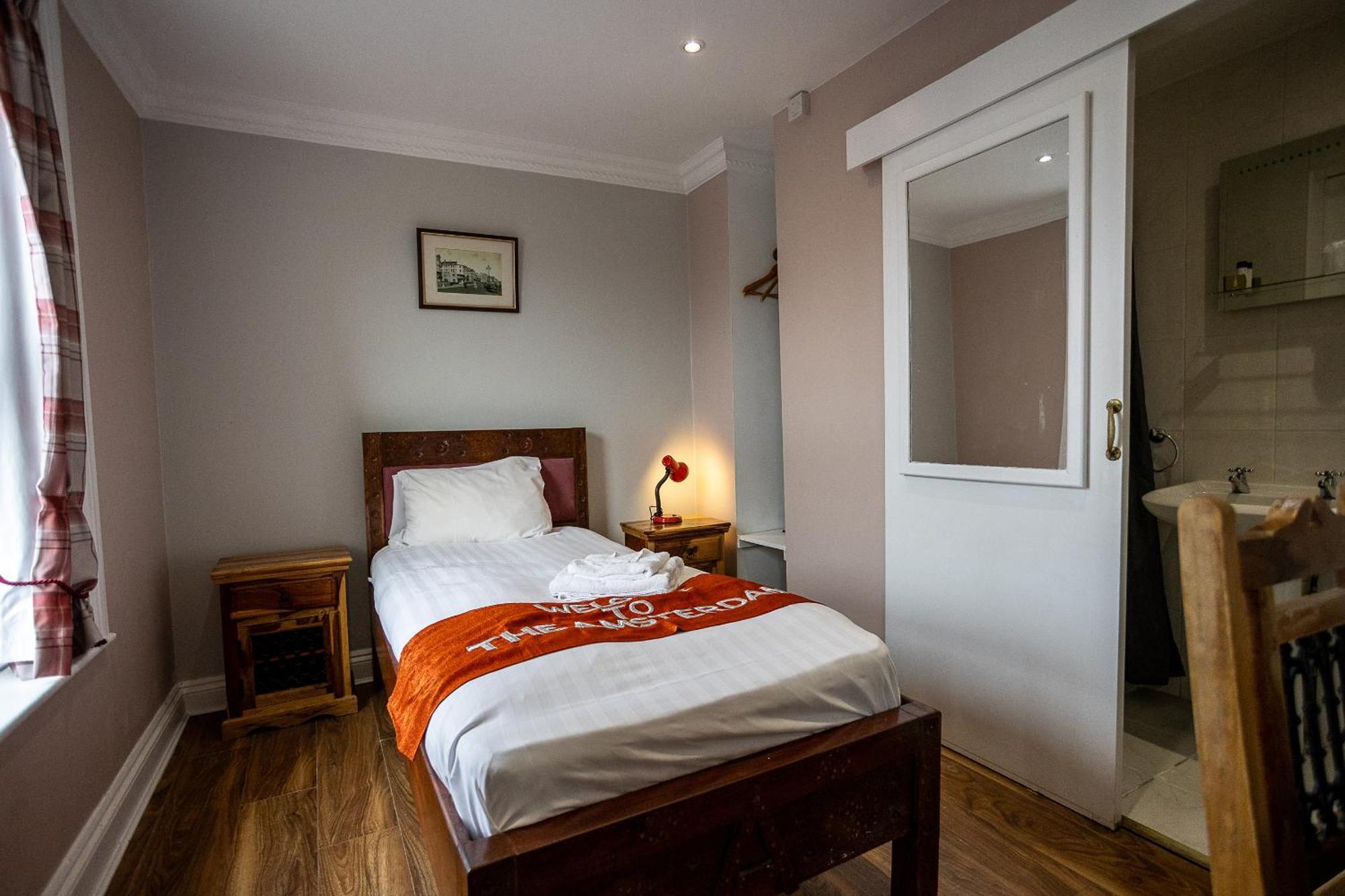 Single Room