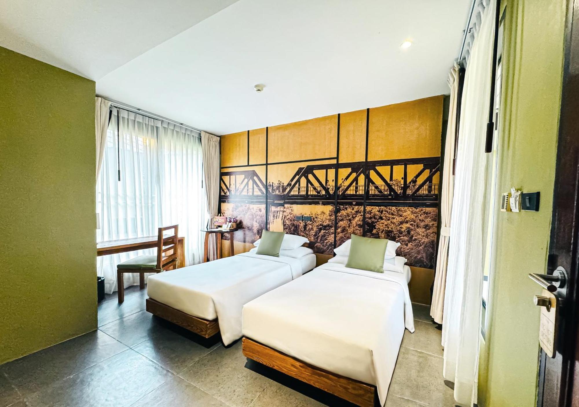 Family Suite 24 hours of Room