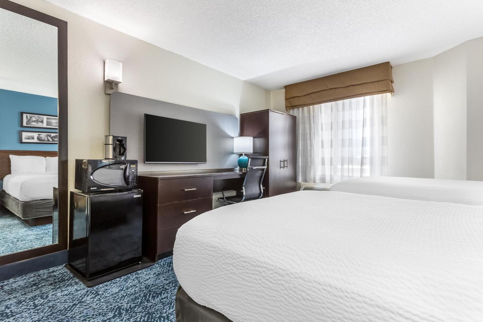Double Room Two Double Beds Non-Smoking