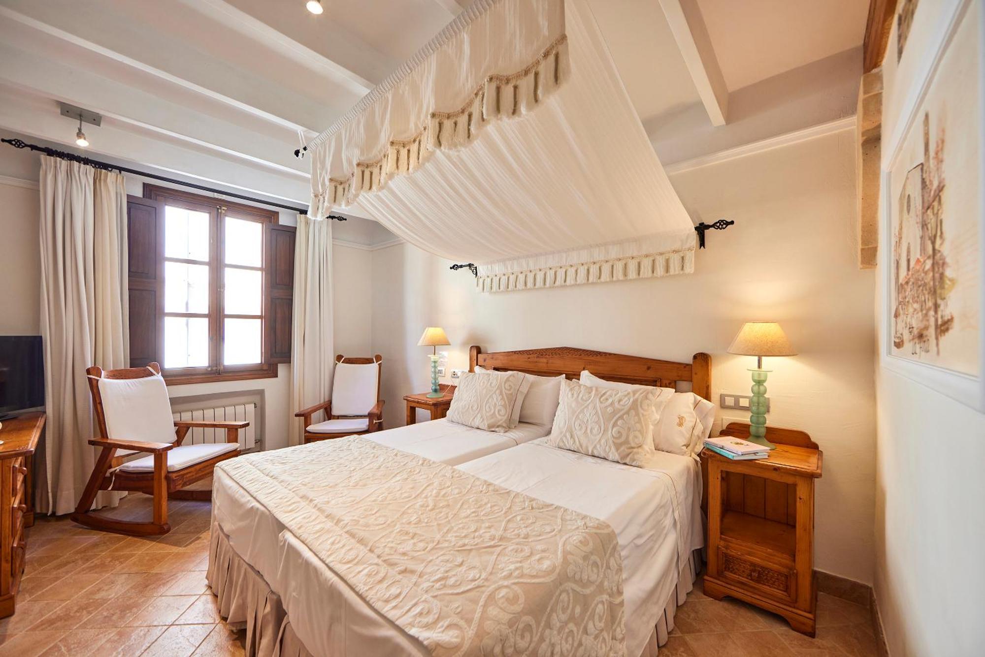 Twin Room City View