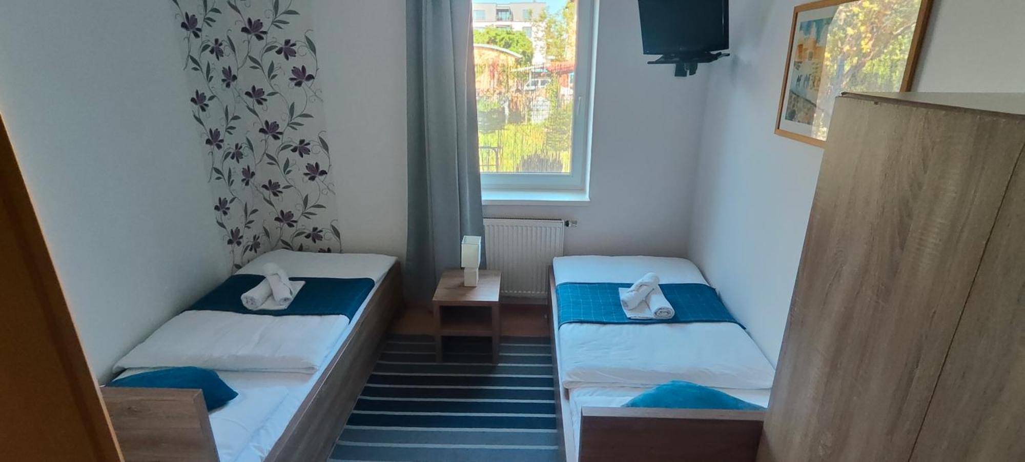Economy Twin Room