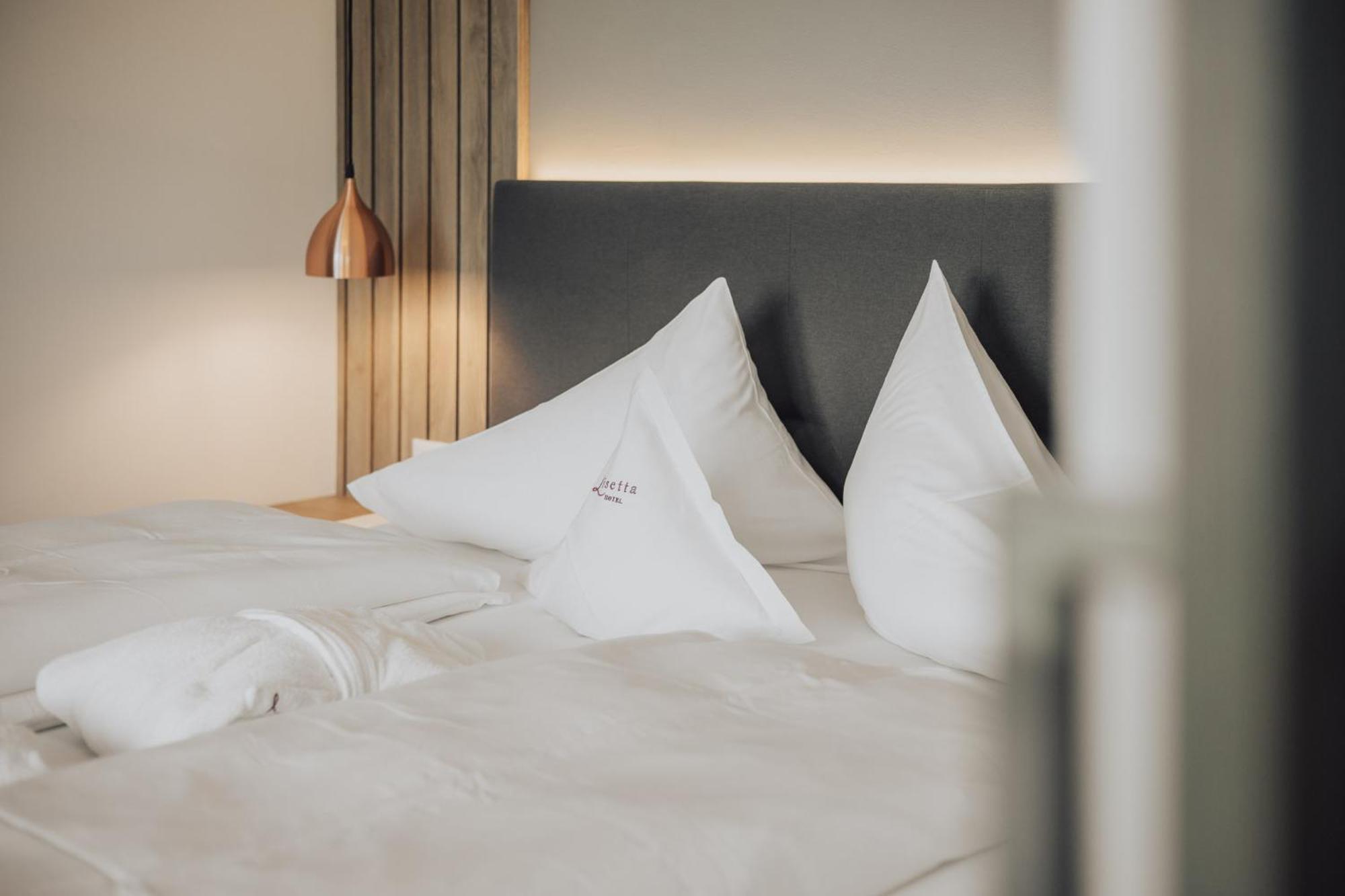 Deluxe Double Room Balcony