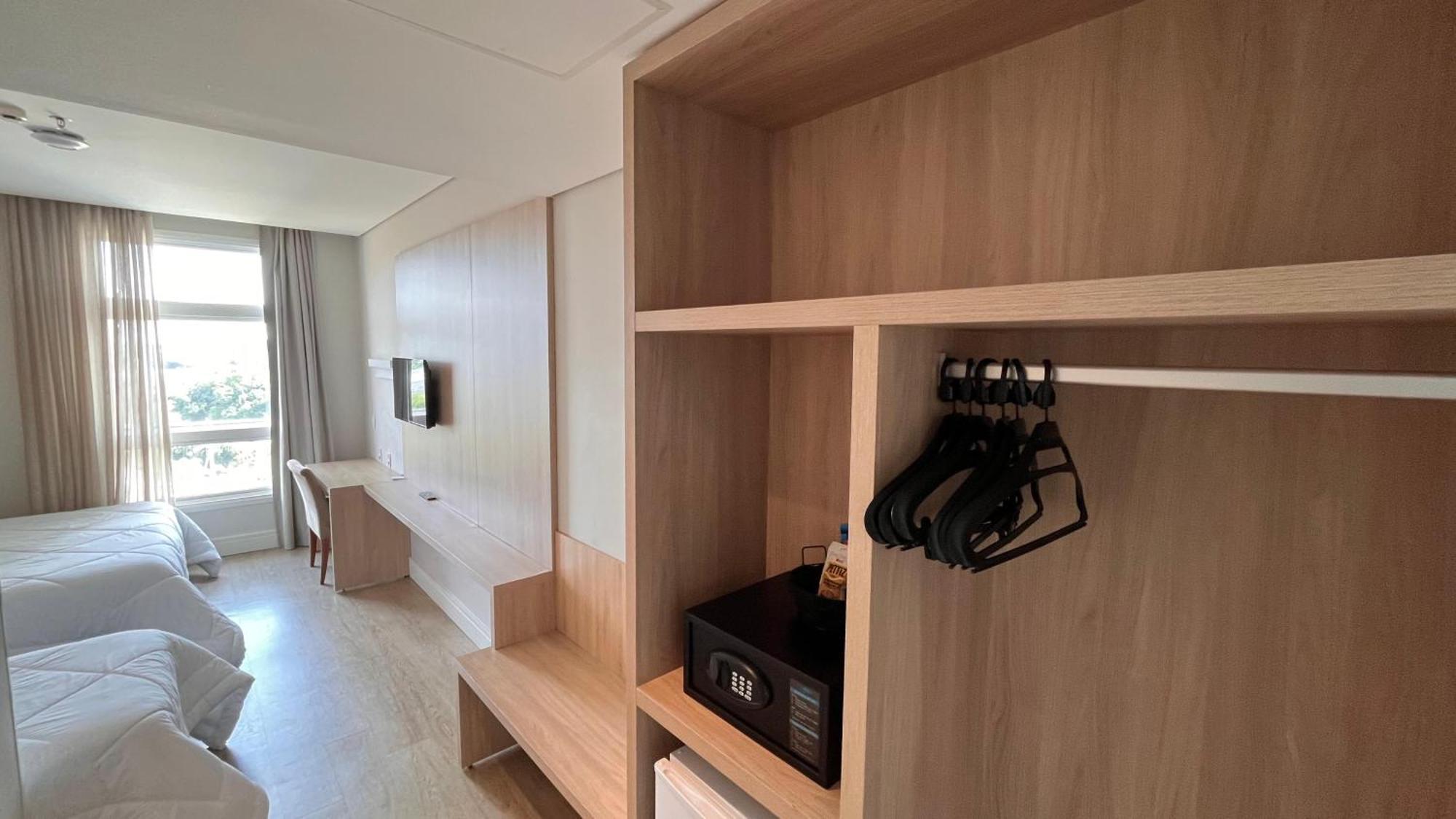 Luxury Triple Room