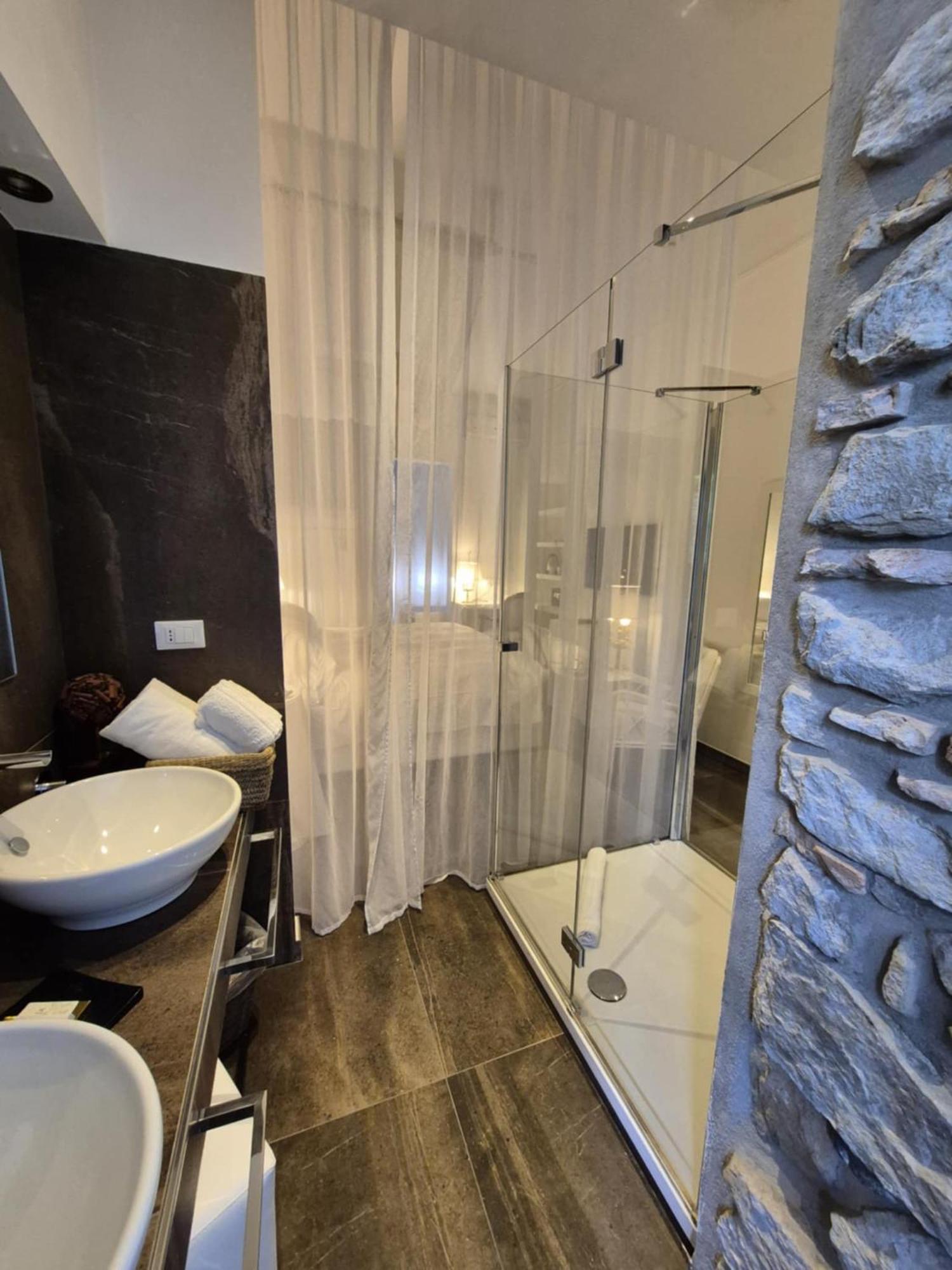 Double Room Spa Bath