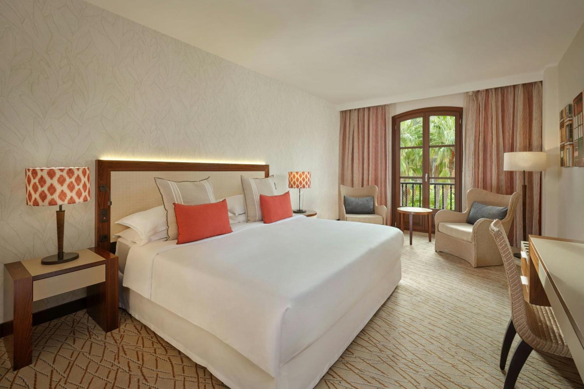 Superior King Room Resort View