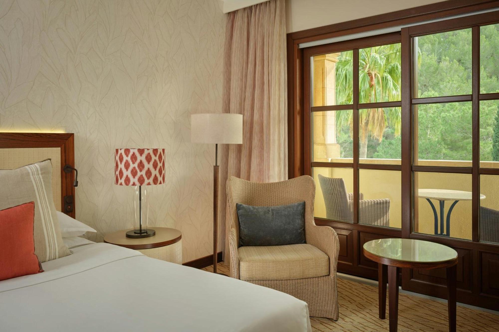 Superior King Room Balcony,1666636248:JPEG