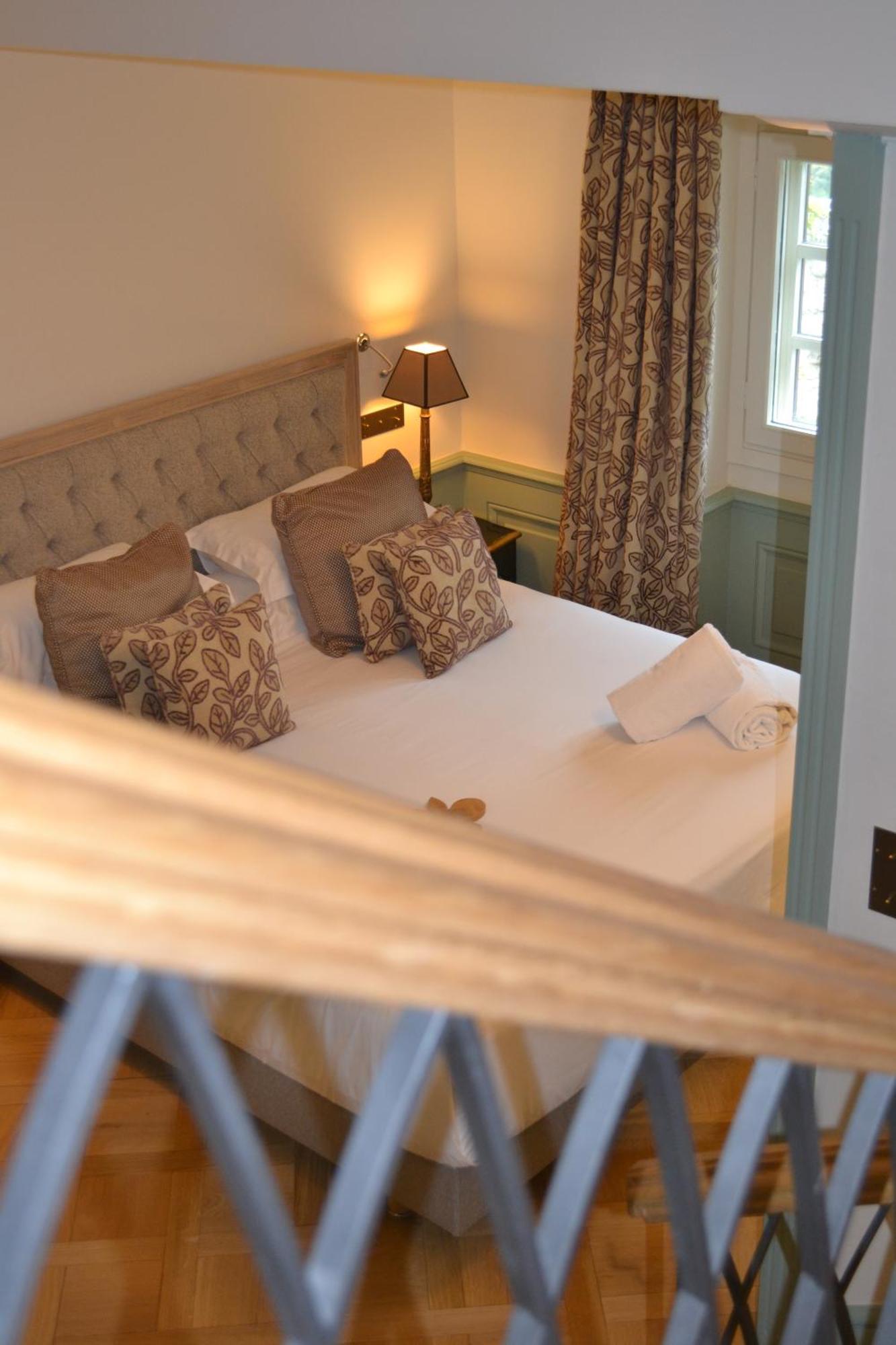 Deluxe Duplex Room