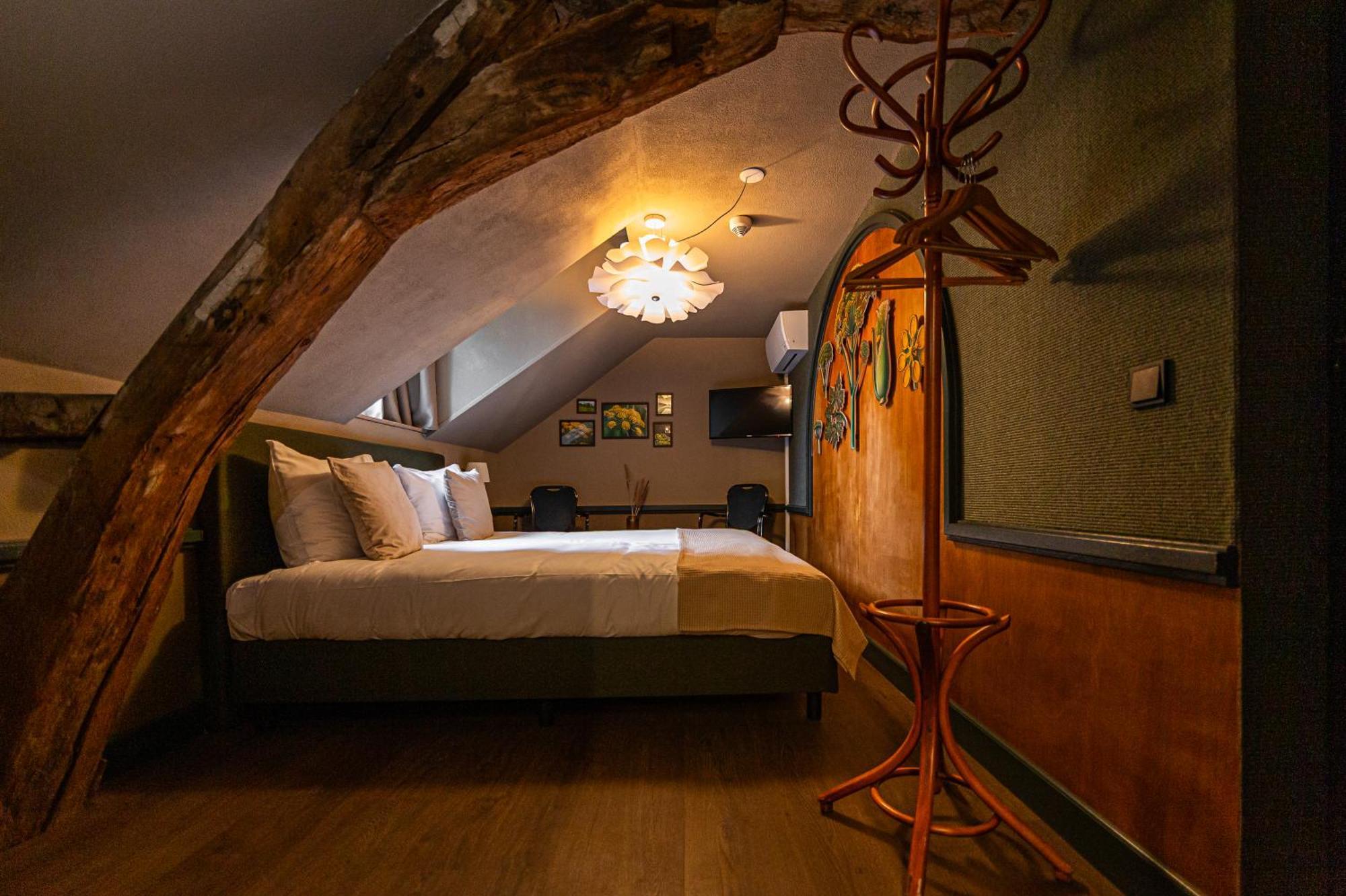 Economy Double or Twin Room