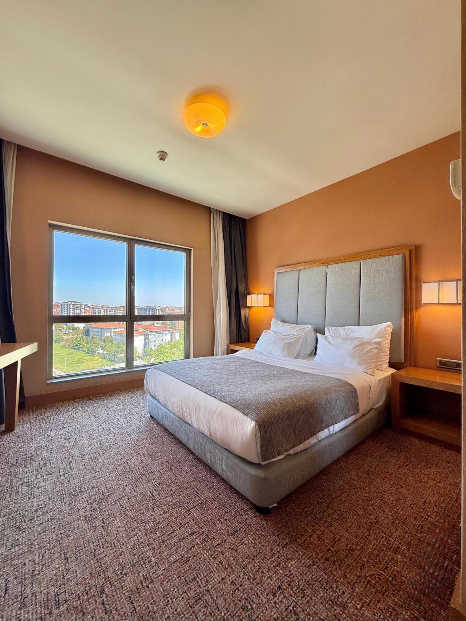 Double Room Garden View