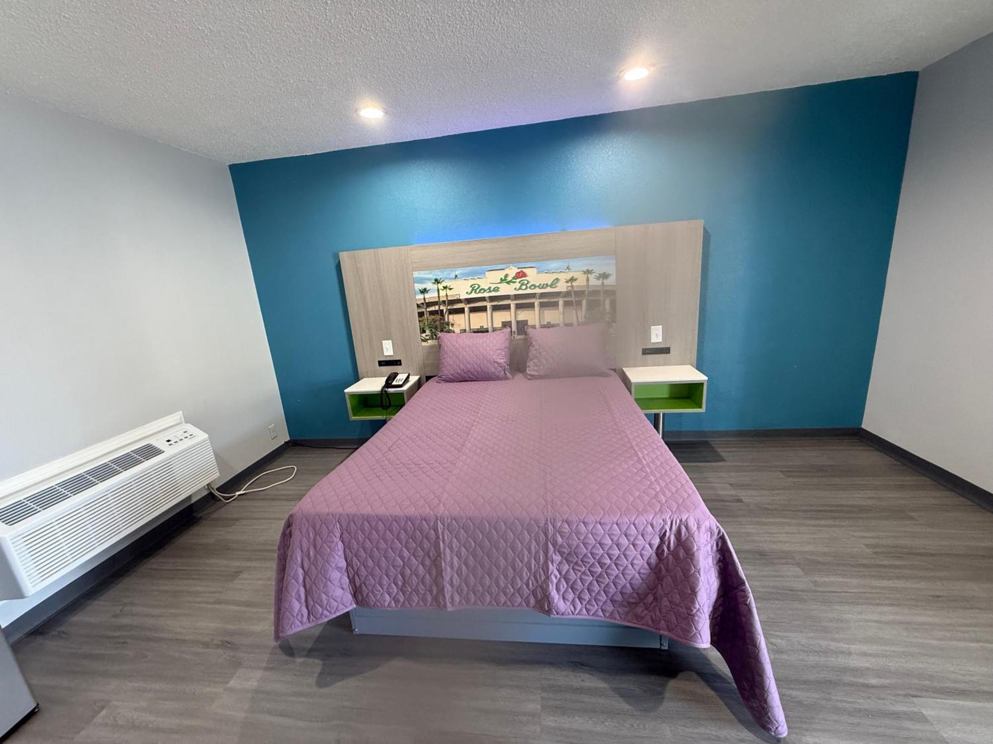 Queen Room