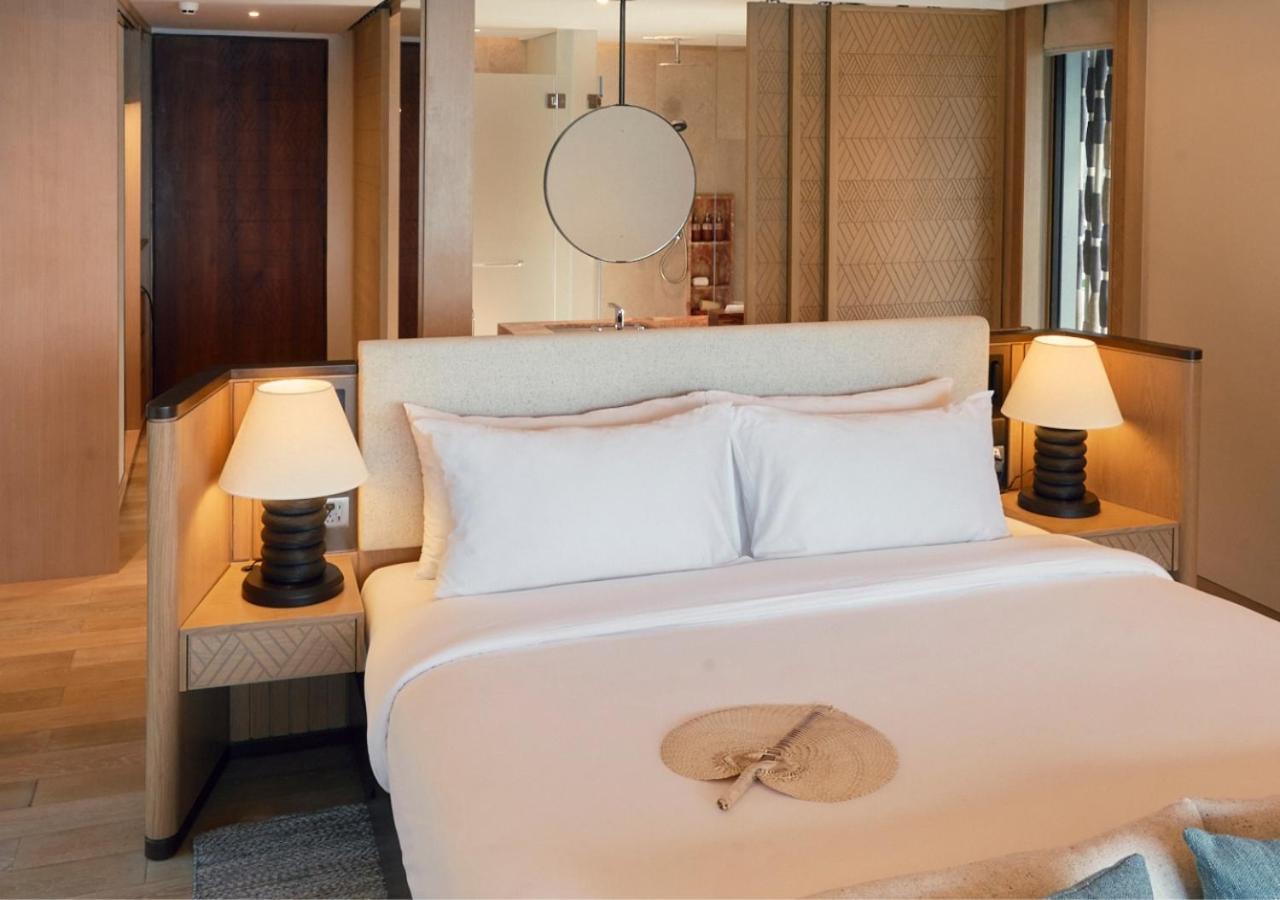 1 King Bed, Water Villa,1666652111:JPEG