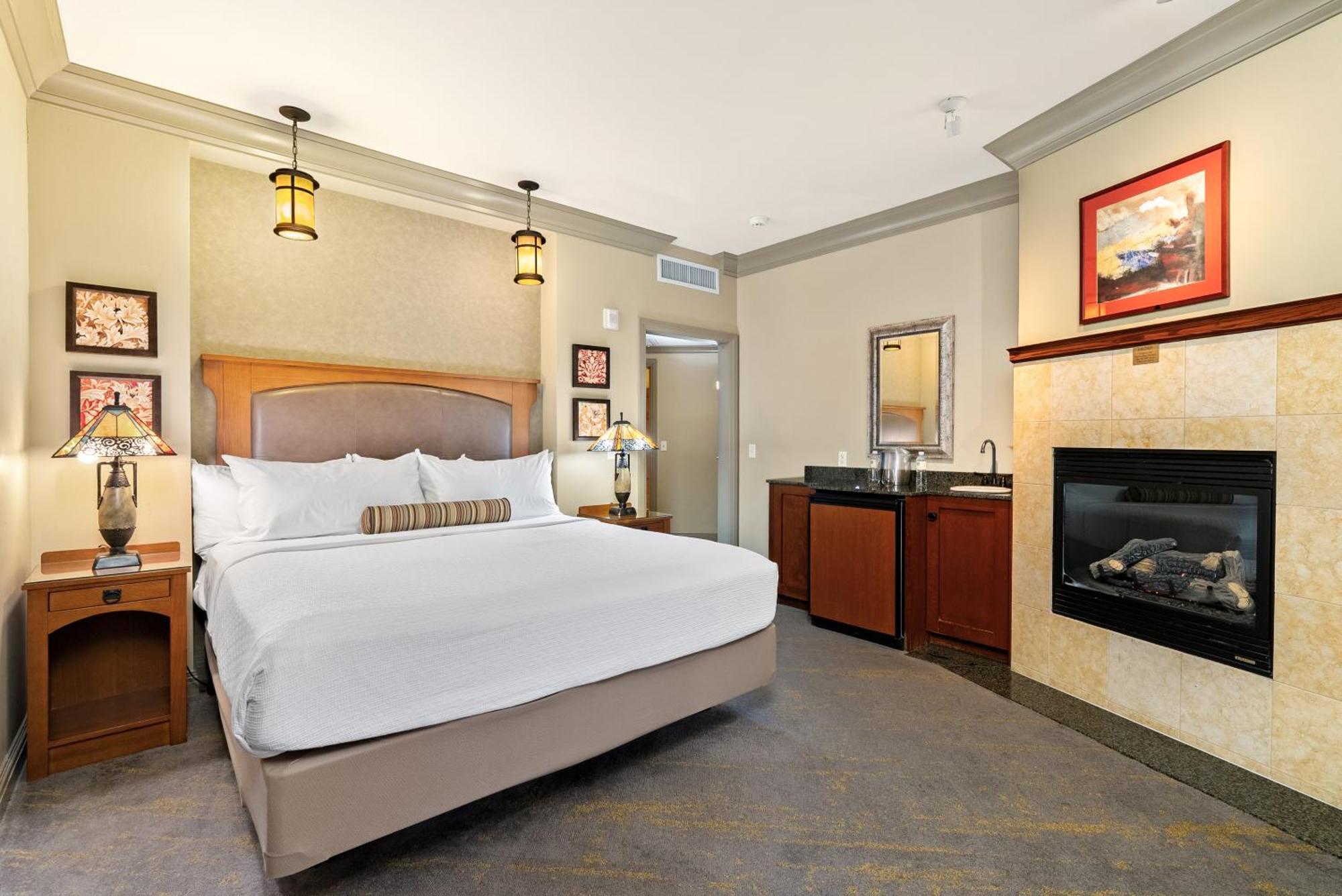 Trailside Room