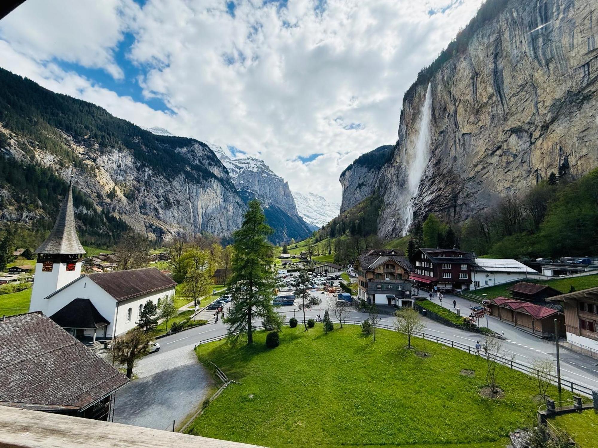 Double Room Balcony Waterfall View