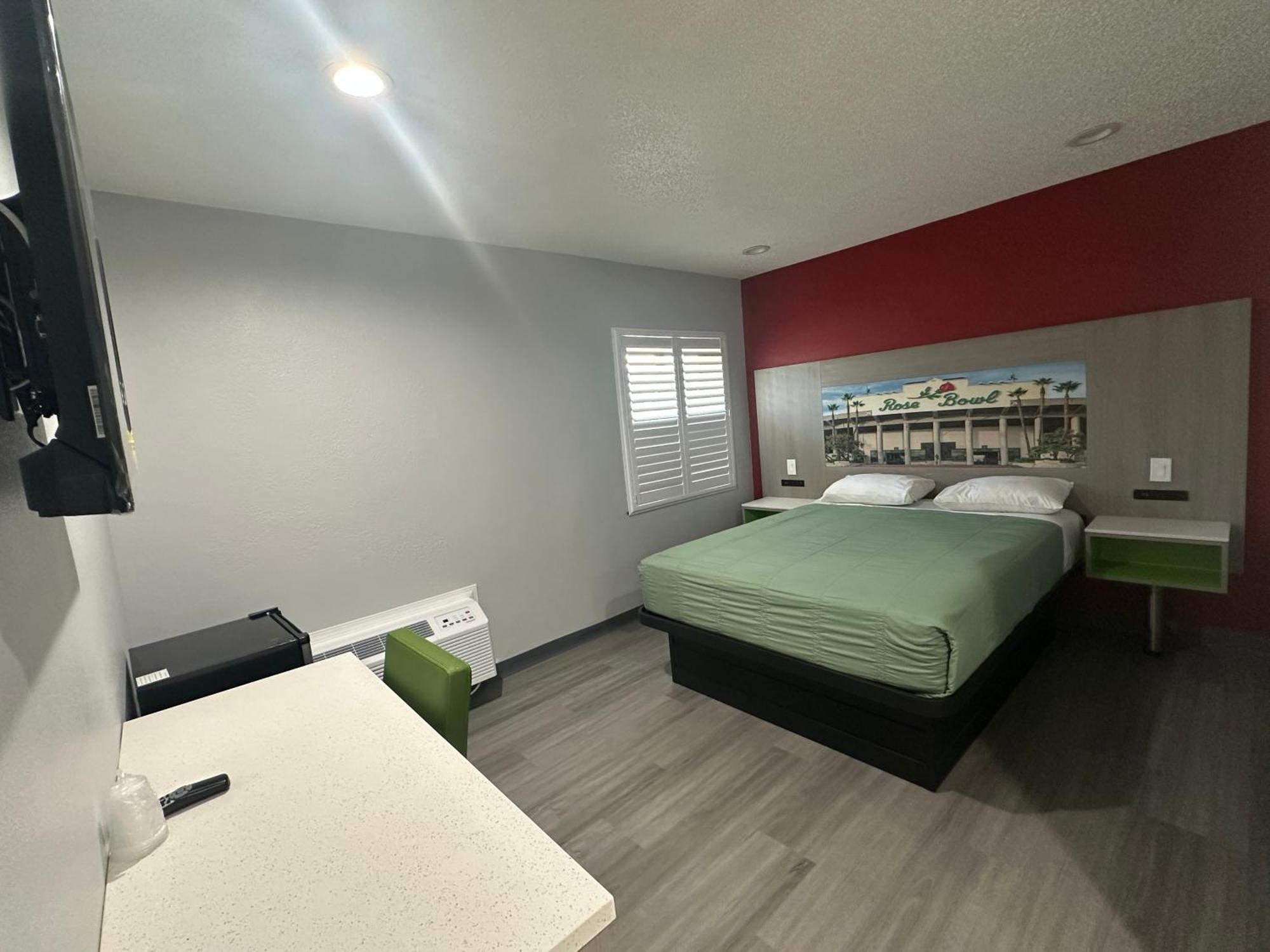 Queen Room