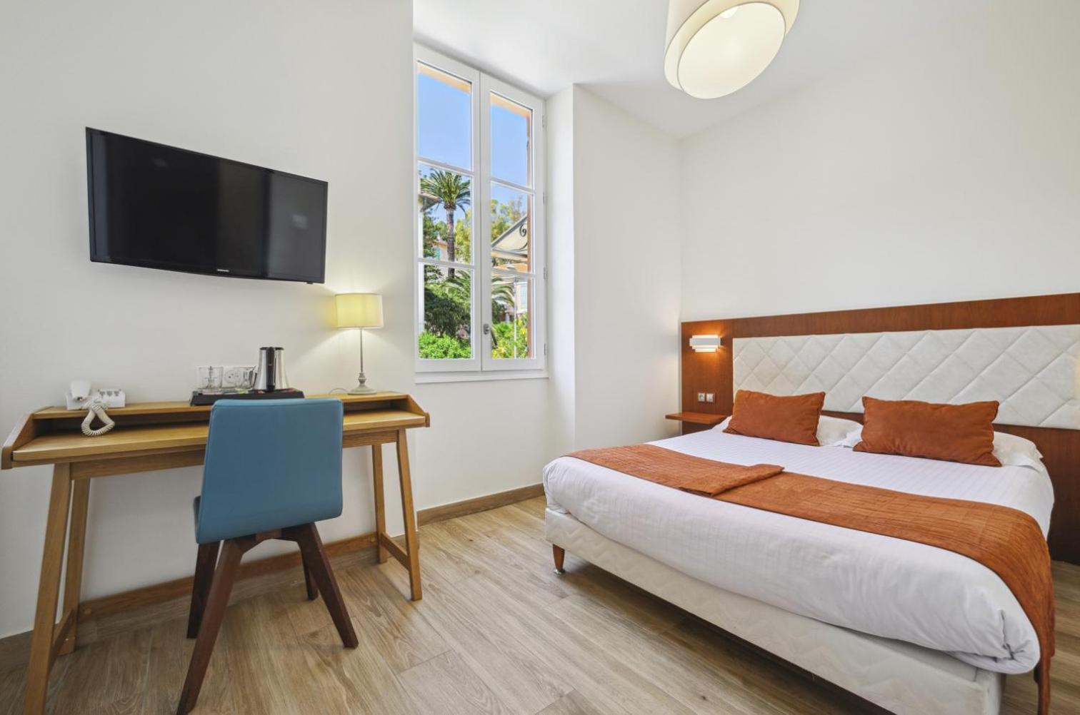 Double Room Garden View