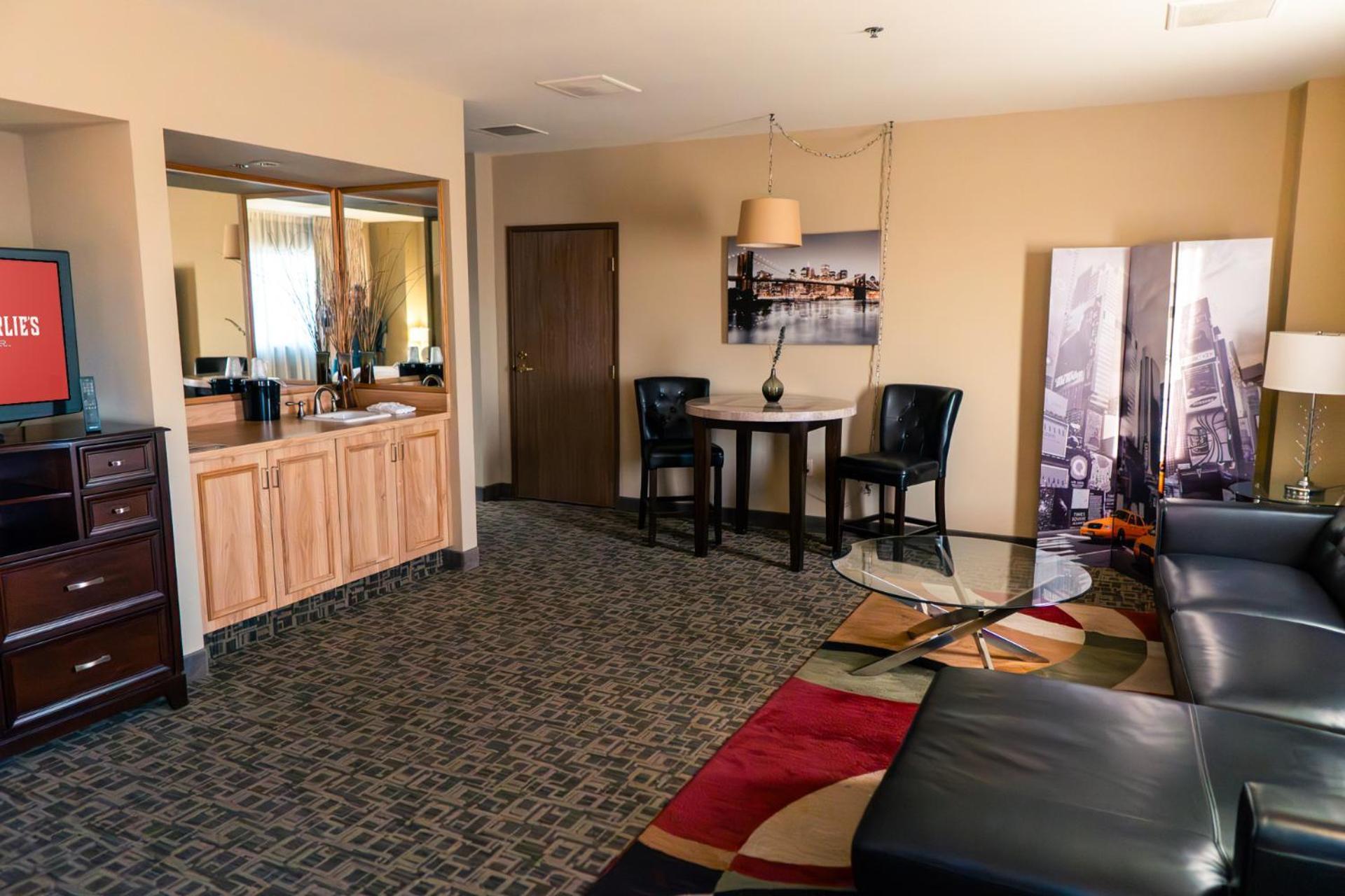 Mini Suite