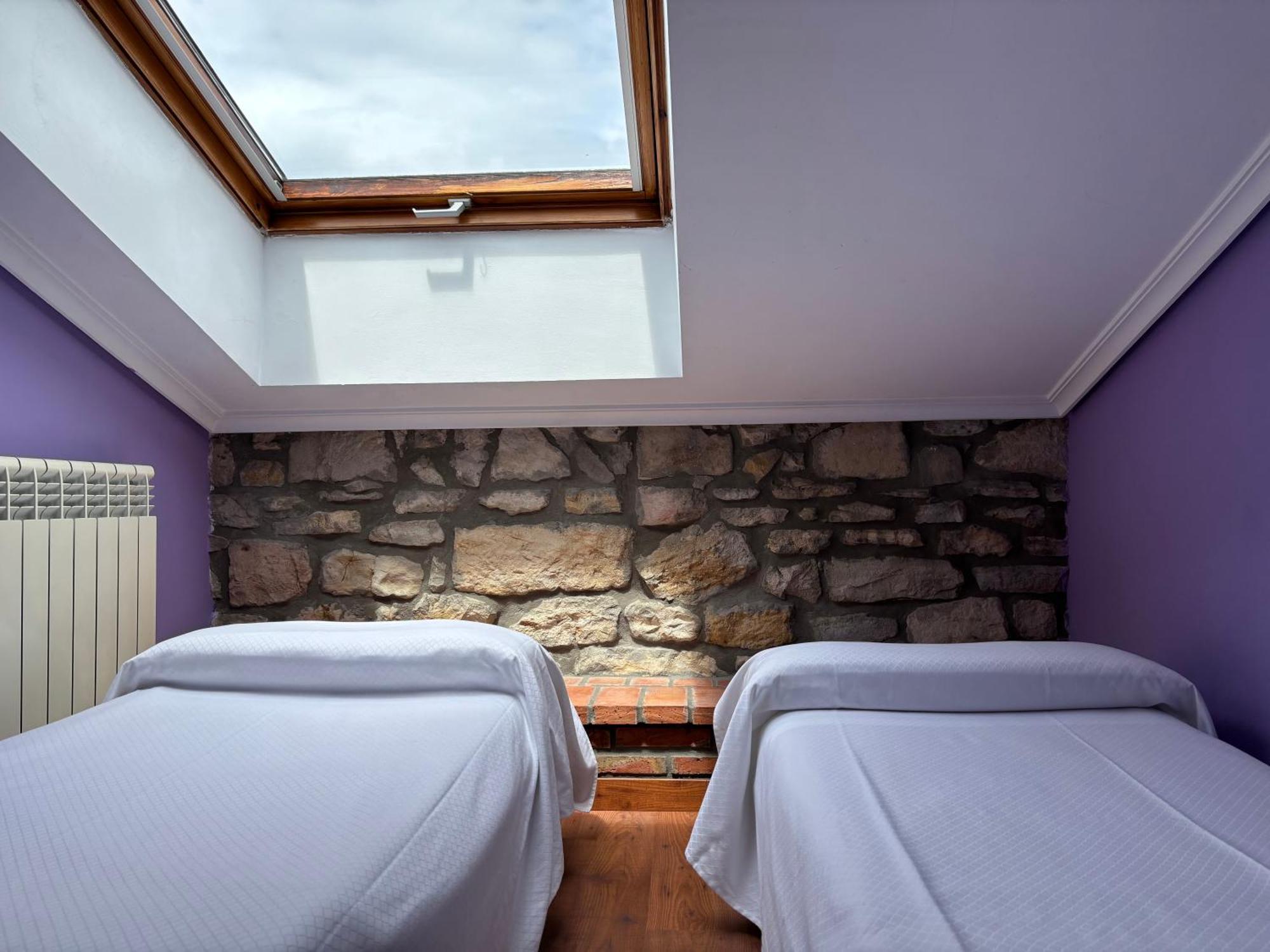 Habitación Cuádruple (2 adultos + 2 niños)