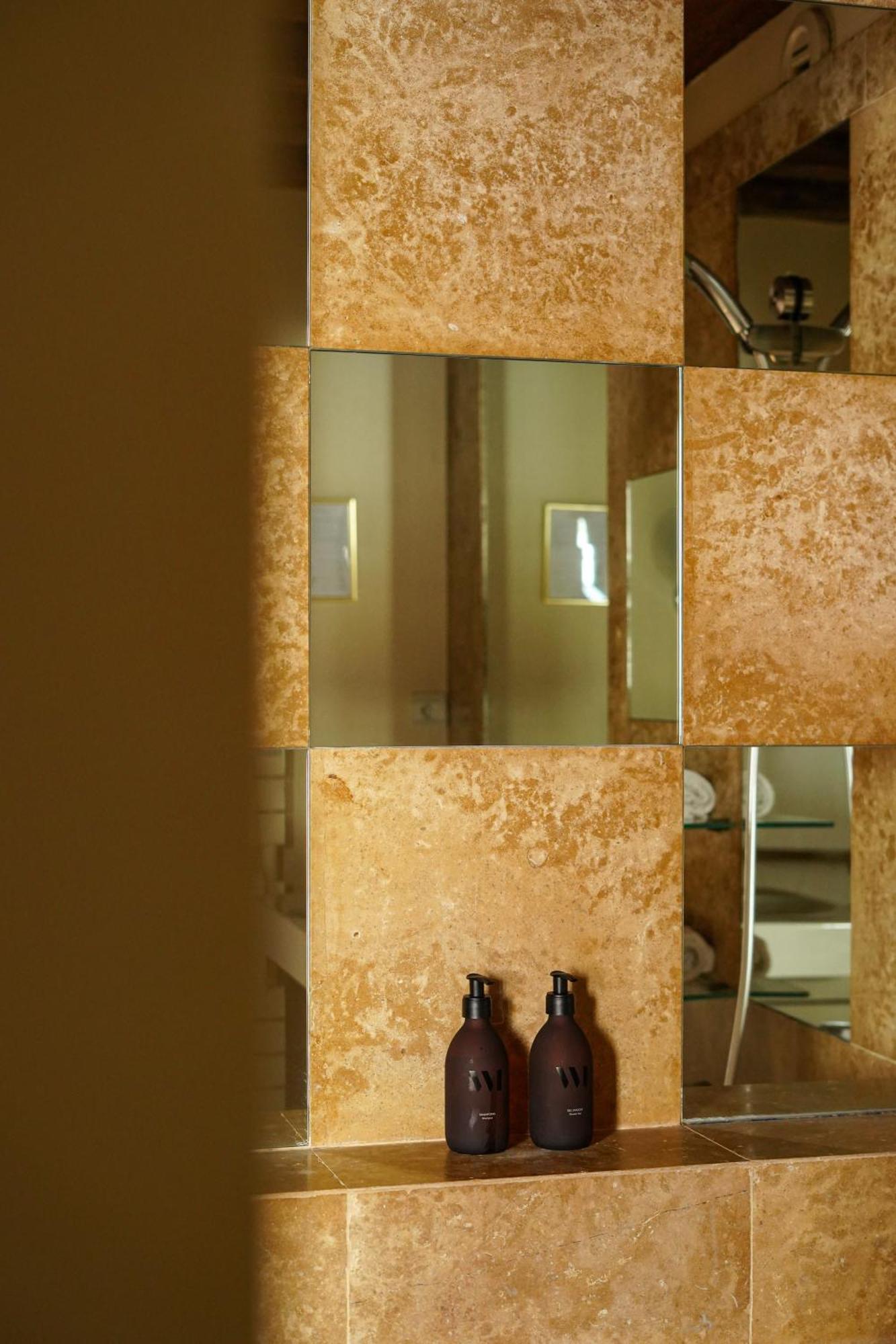 Superior Double Room,1668055935:JPEG