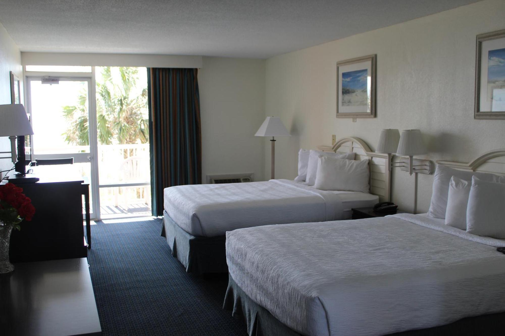 Oceanfront Room with Two Queen Beds and Balcony,1668087532:JPEG