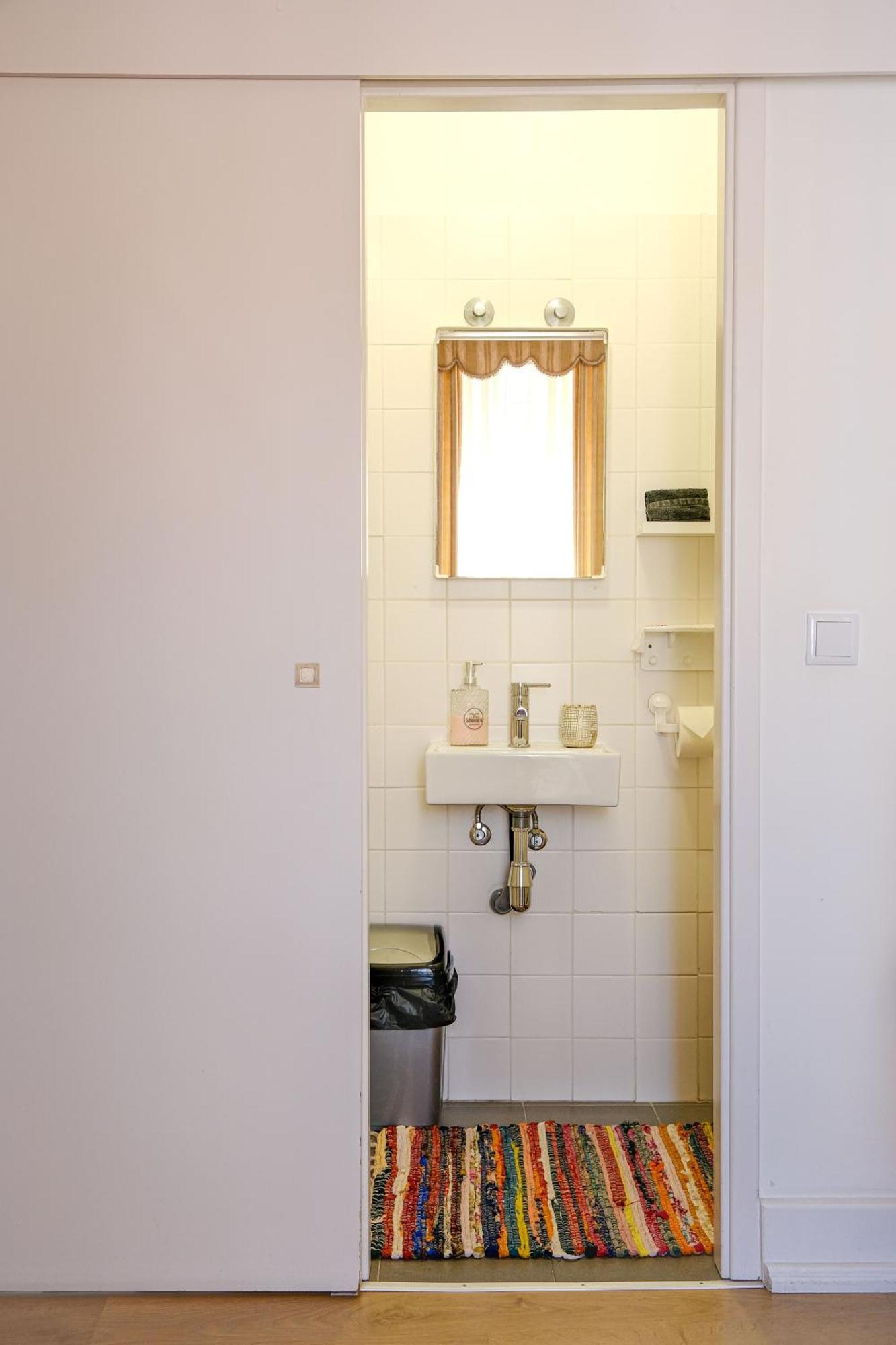 Double Room Private Bathroom