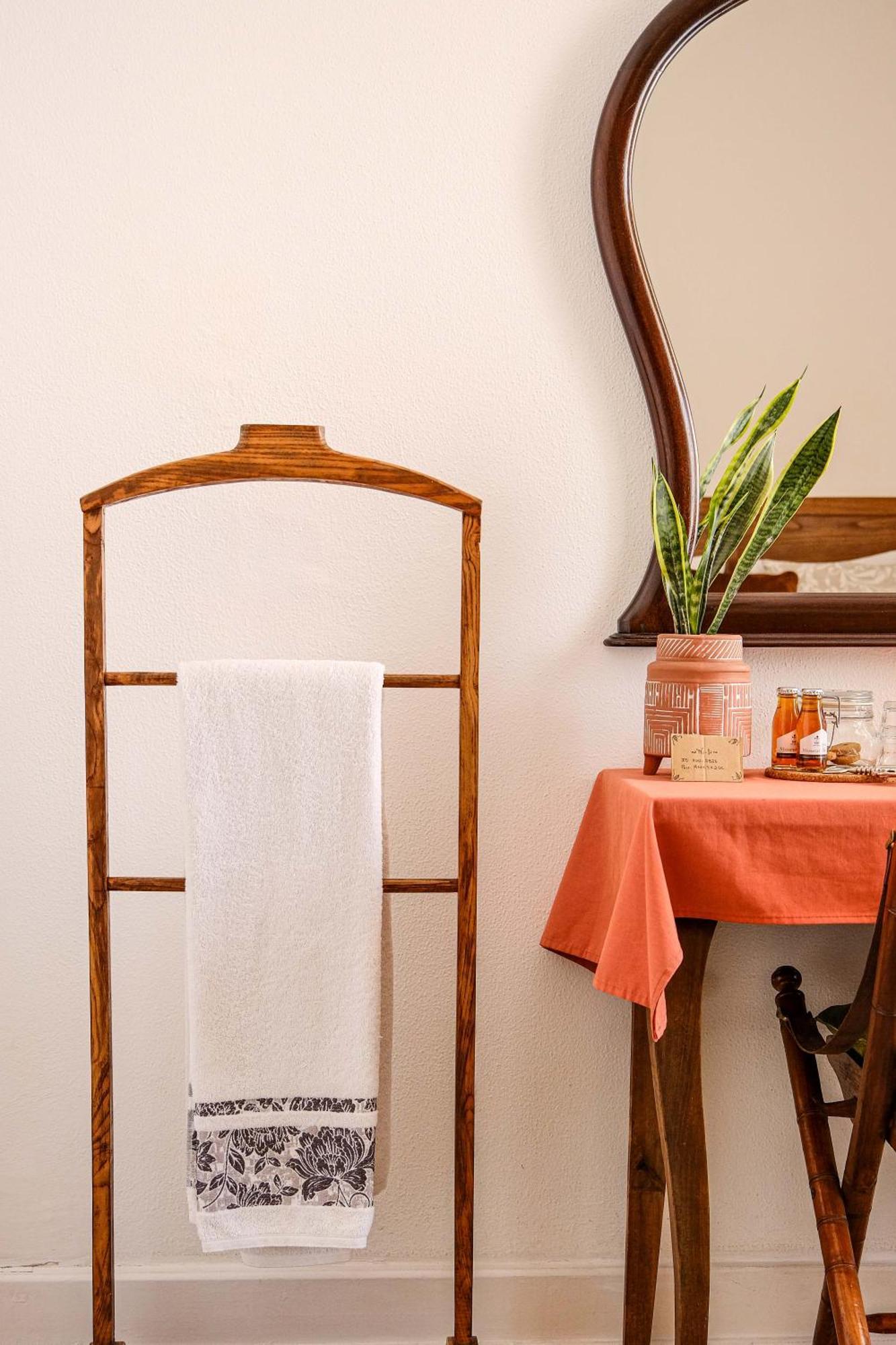 Double Room Private Bathroom