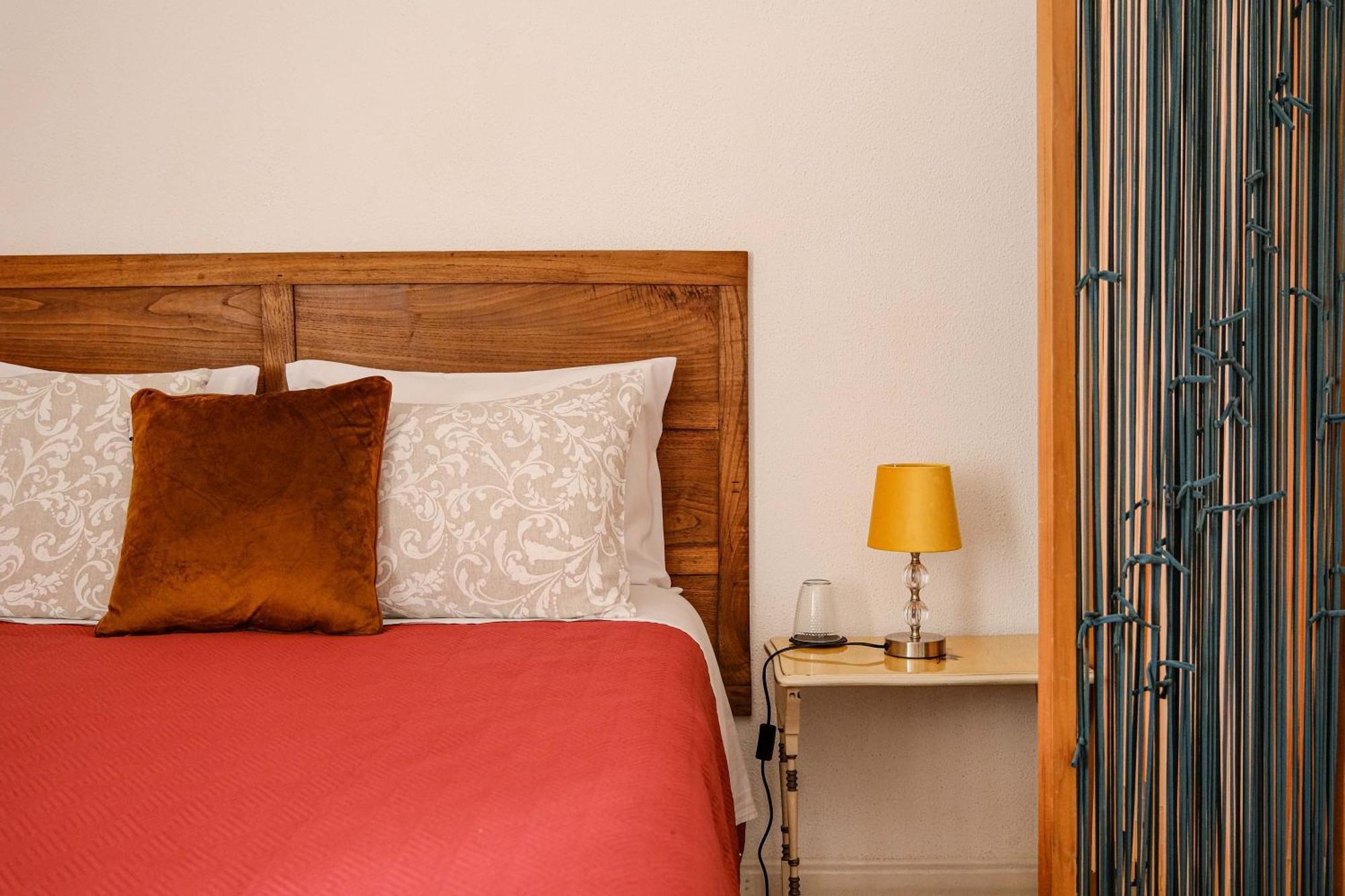 Double Room Private Bathroom