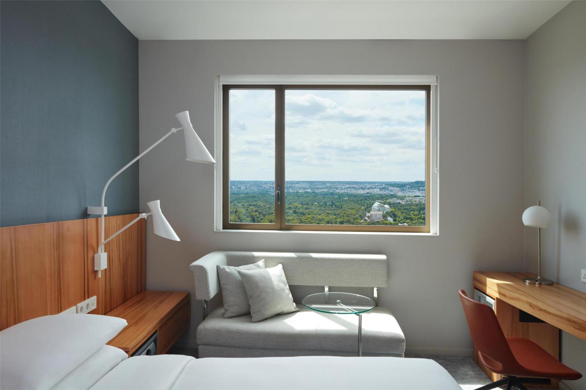 King Room - High Floor/Club Access