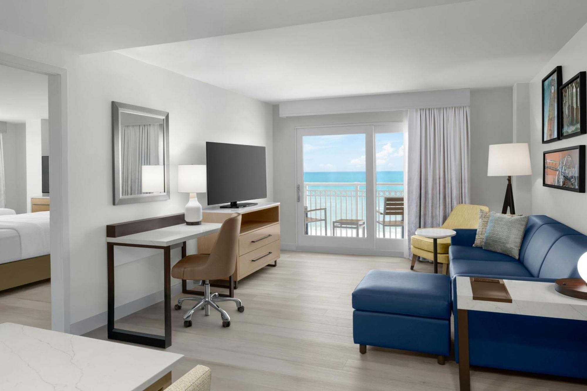 One-Bedroom King Suite Spa Bath Oceanfront