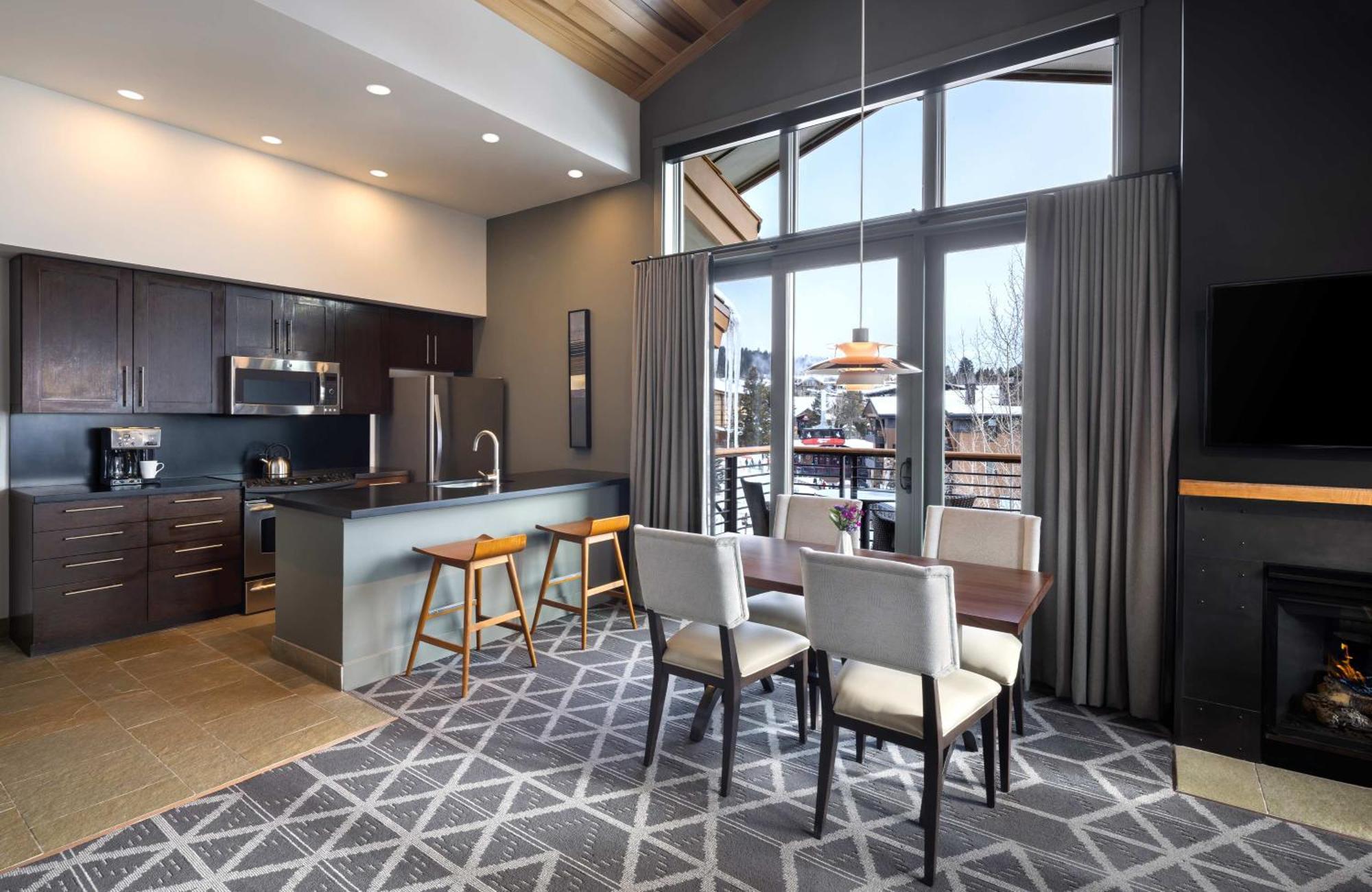 One-Bedroom Suite