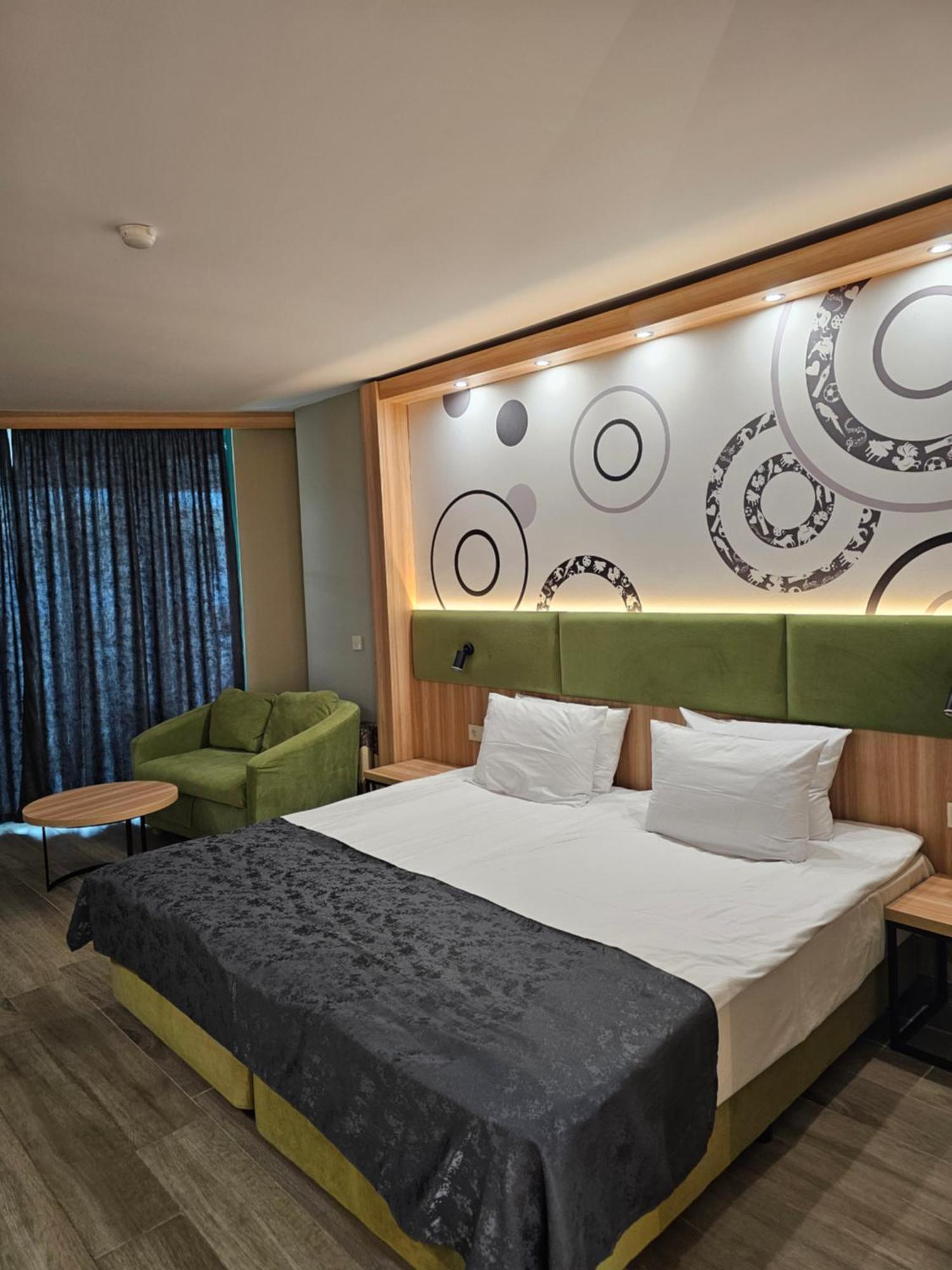 Deluxe Double Room Balcony
