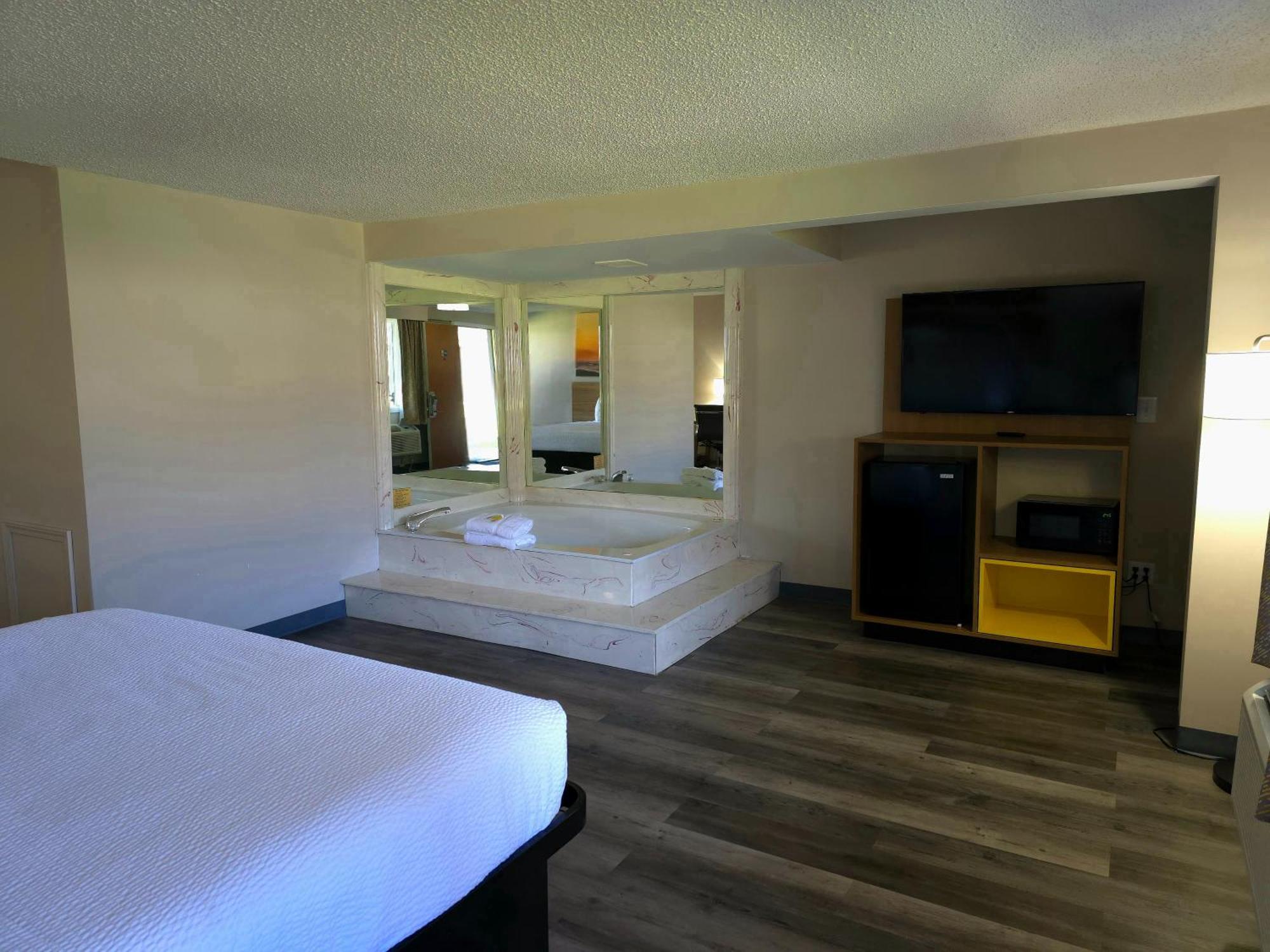 King Studio Suite Non-Smoking