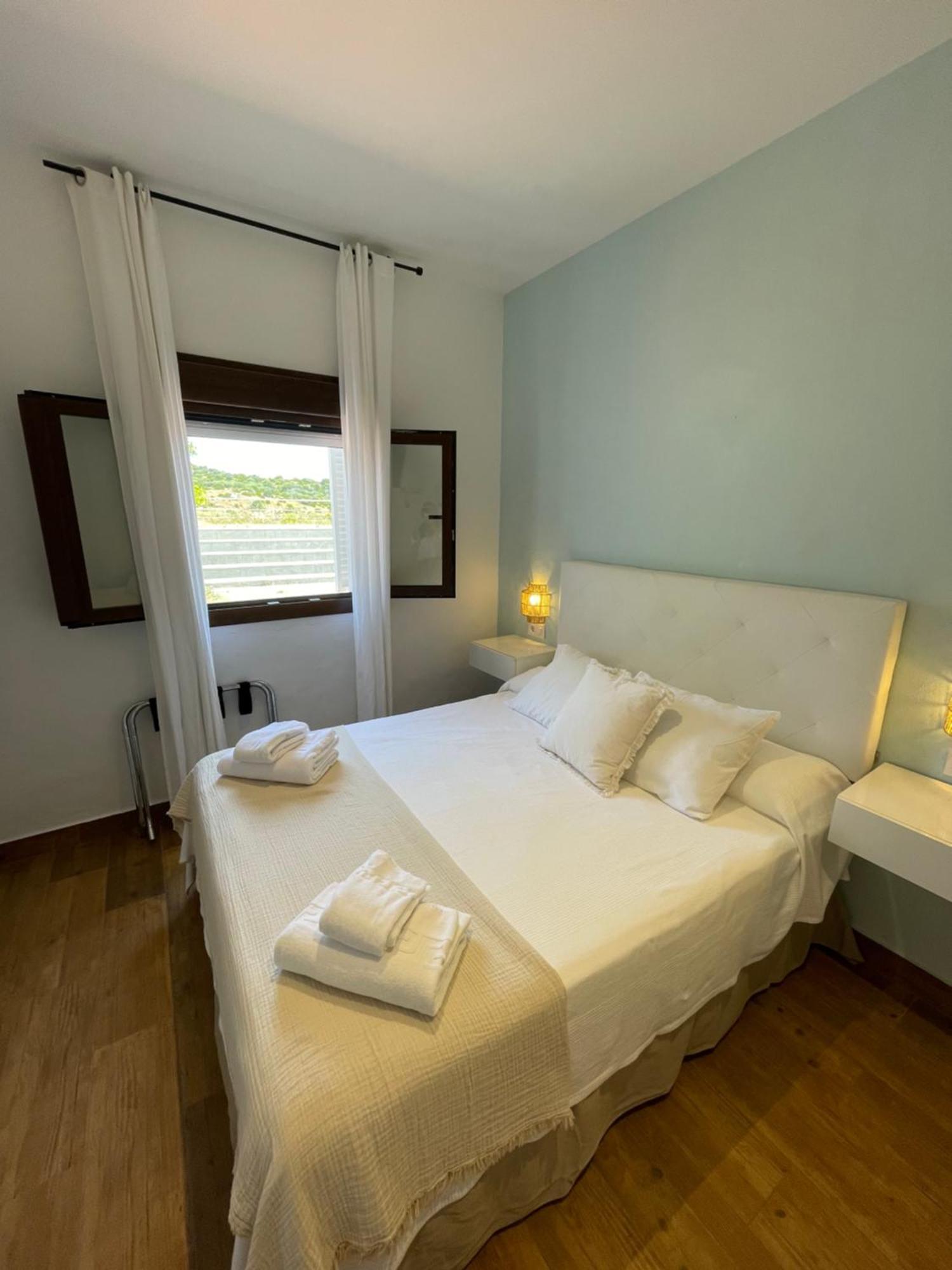 Quadruple Room Private Bathroom