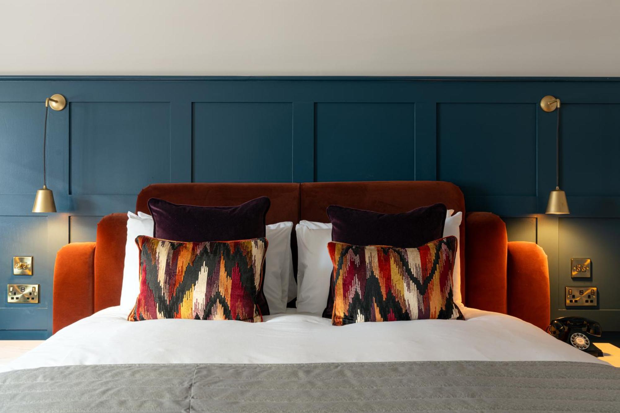 Superior Deluxe Double or Twin Room