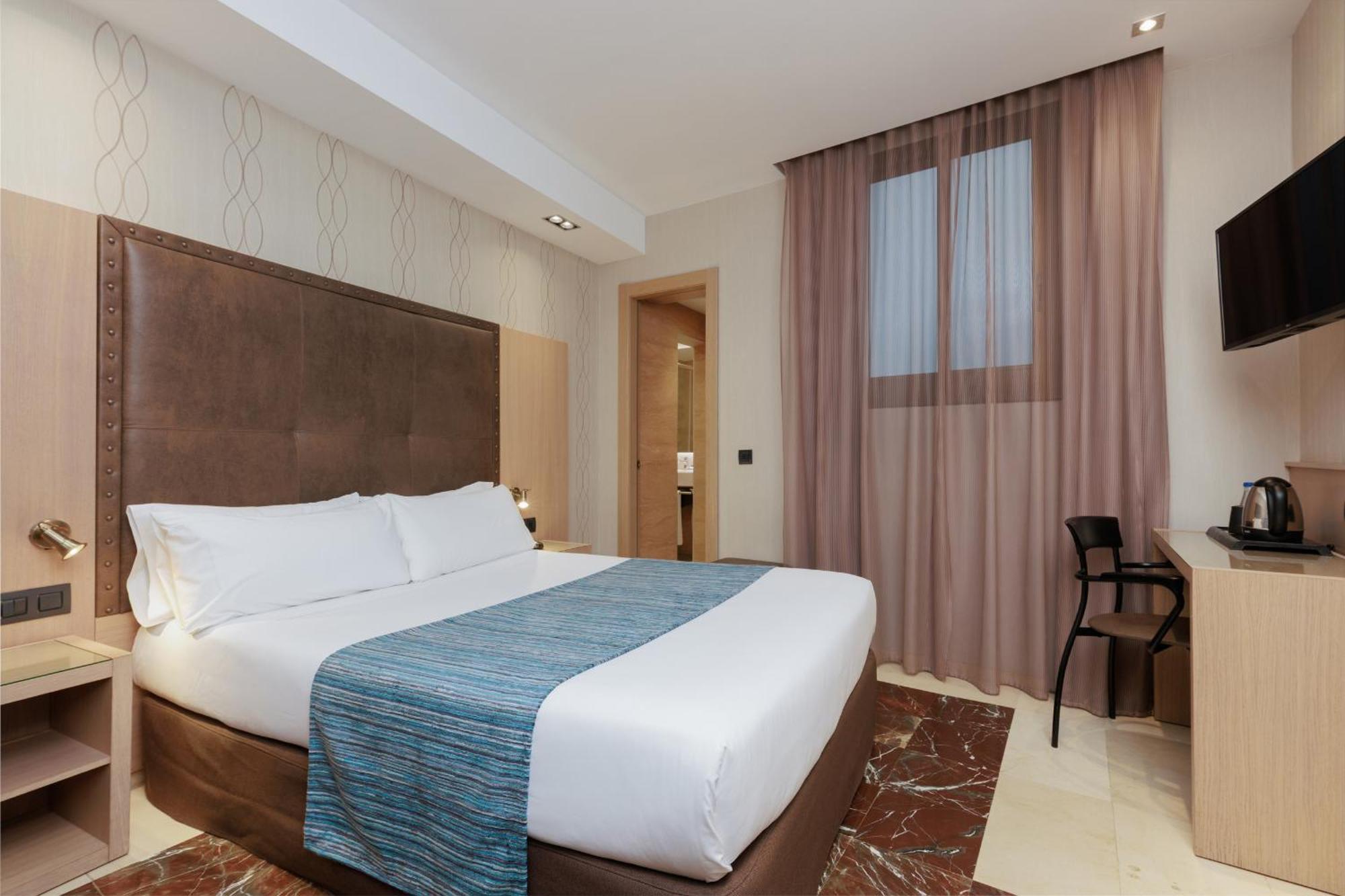 Double or Twin Room Extra Bed