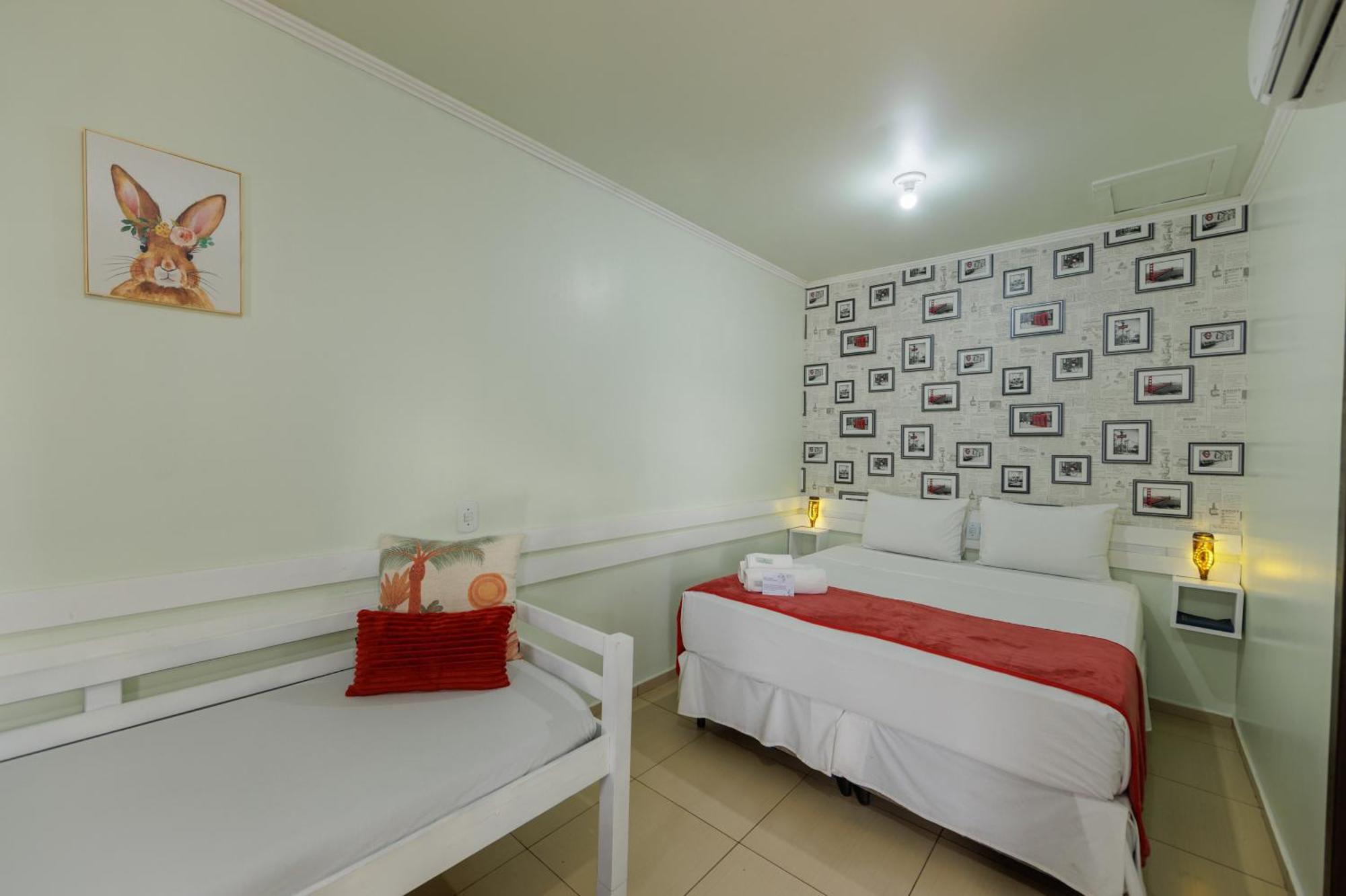Quarto Triplo Luxo Bloco 01