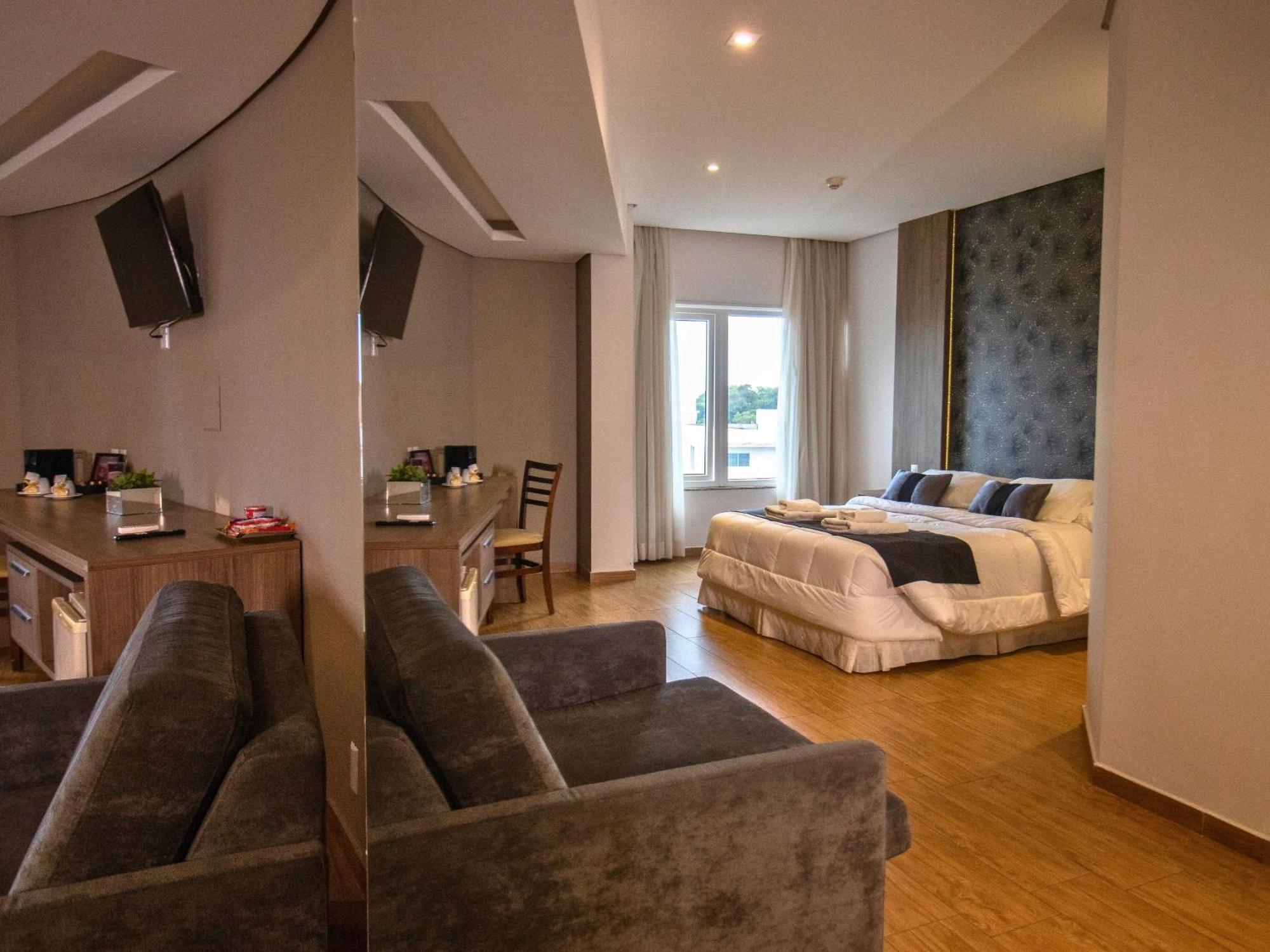 Executive Suite Spa Bath