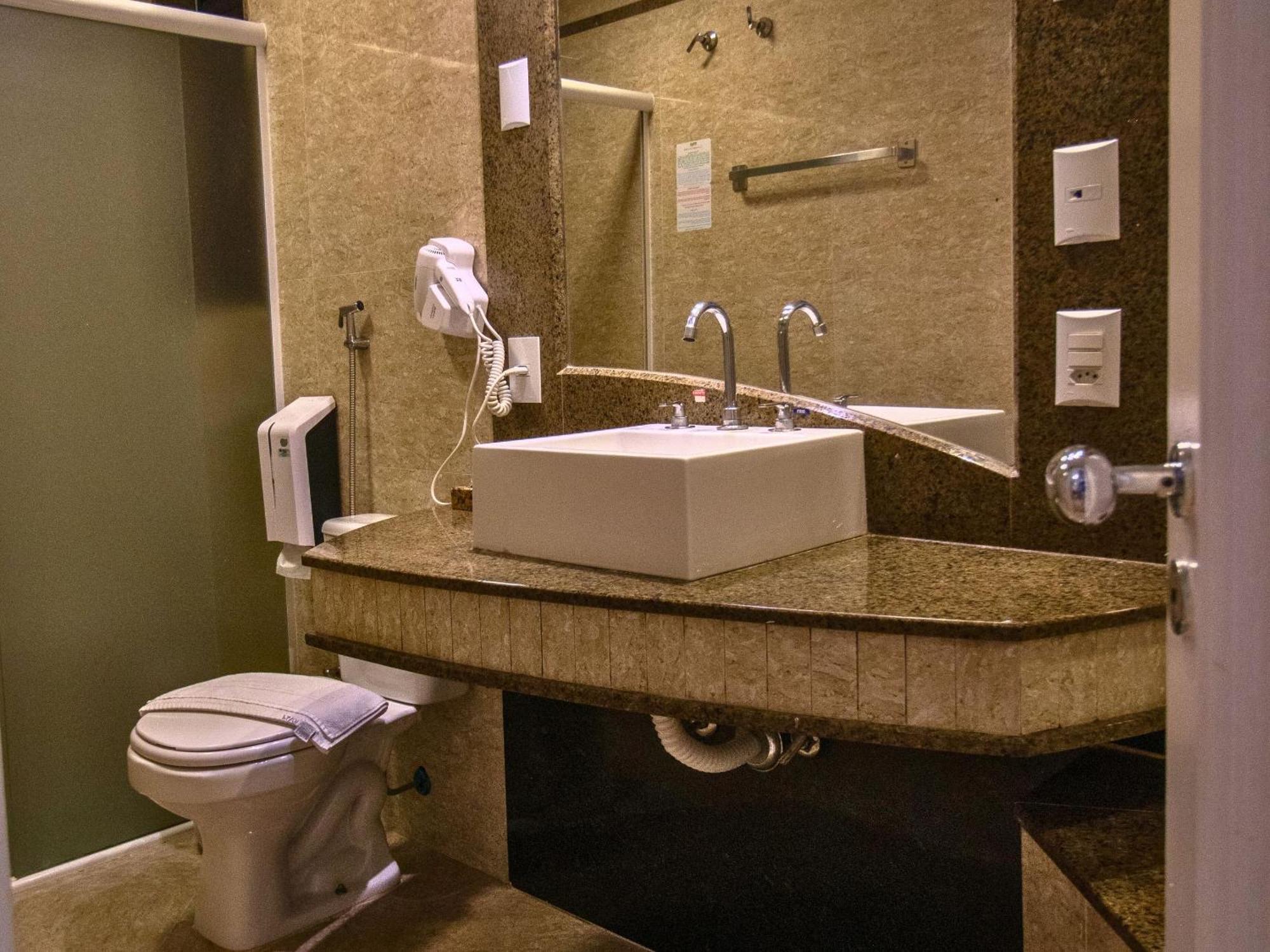 Executive Suite Spa Bath