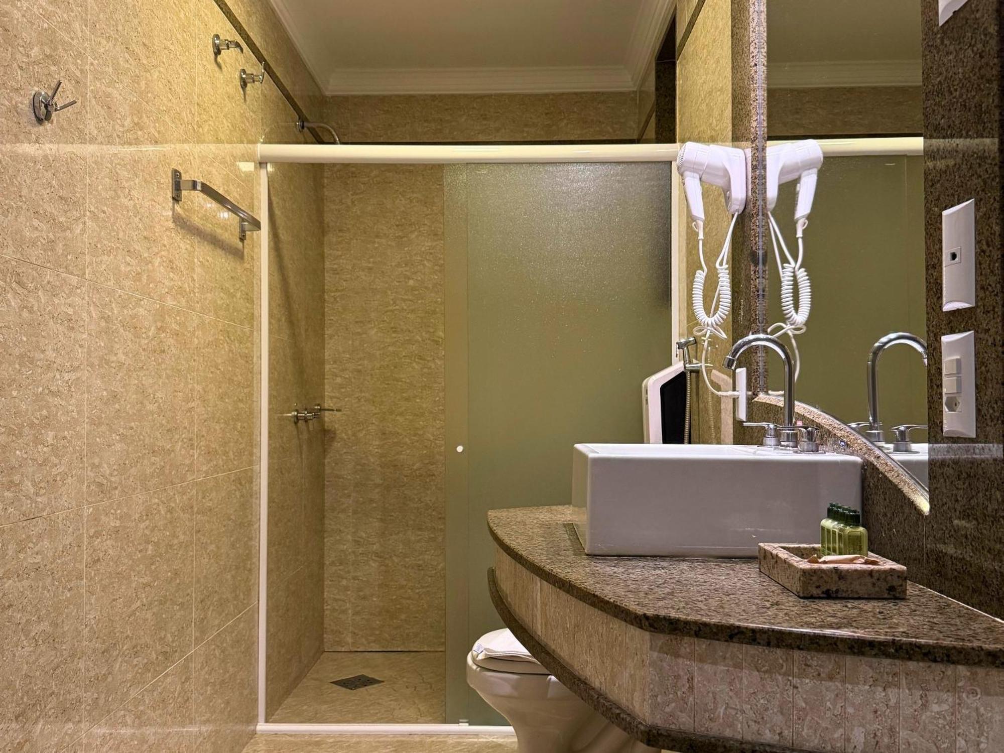 Executive Suite Spa Bath