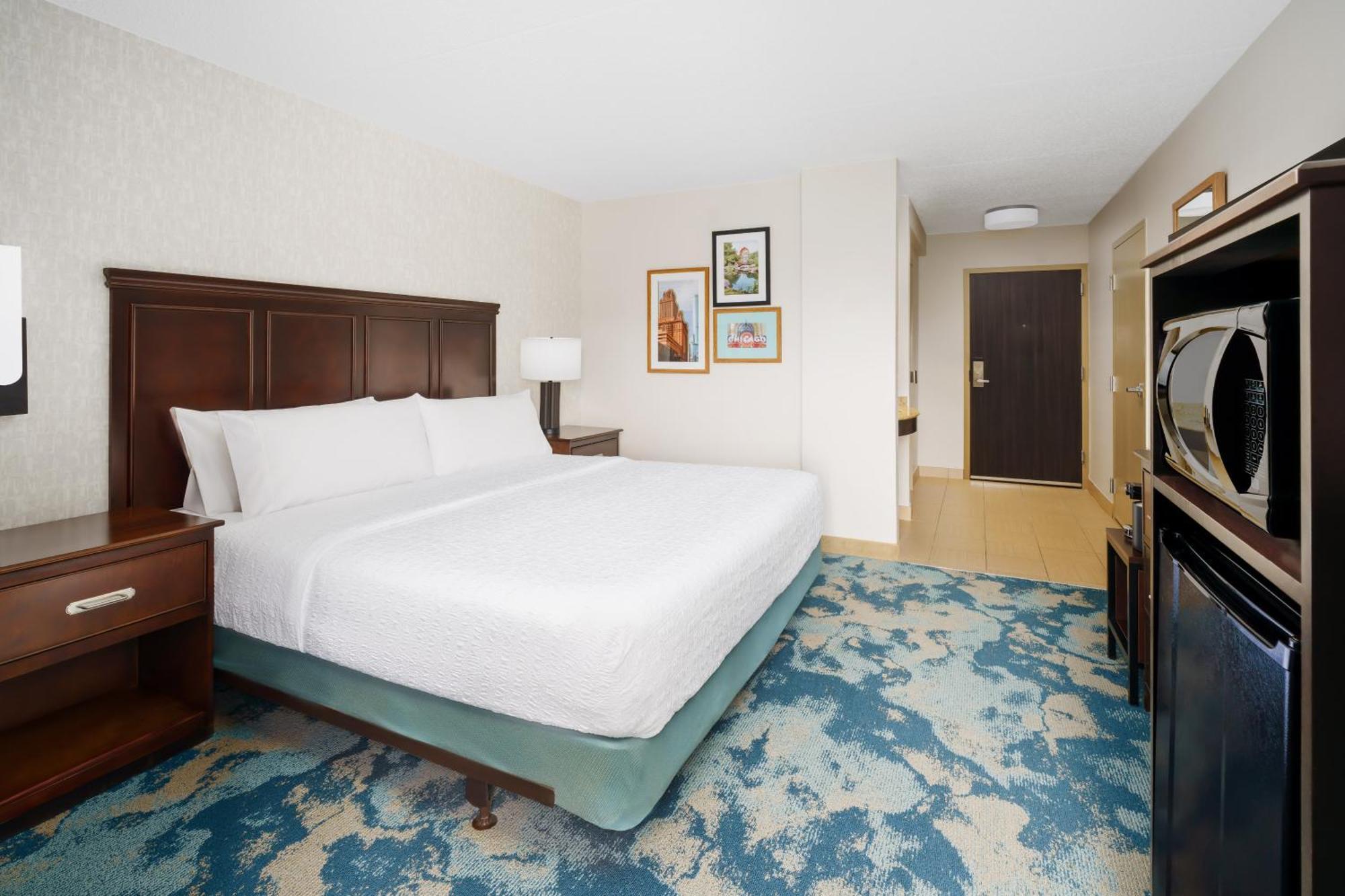 King Room King Bed Non-Smoking