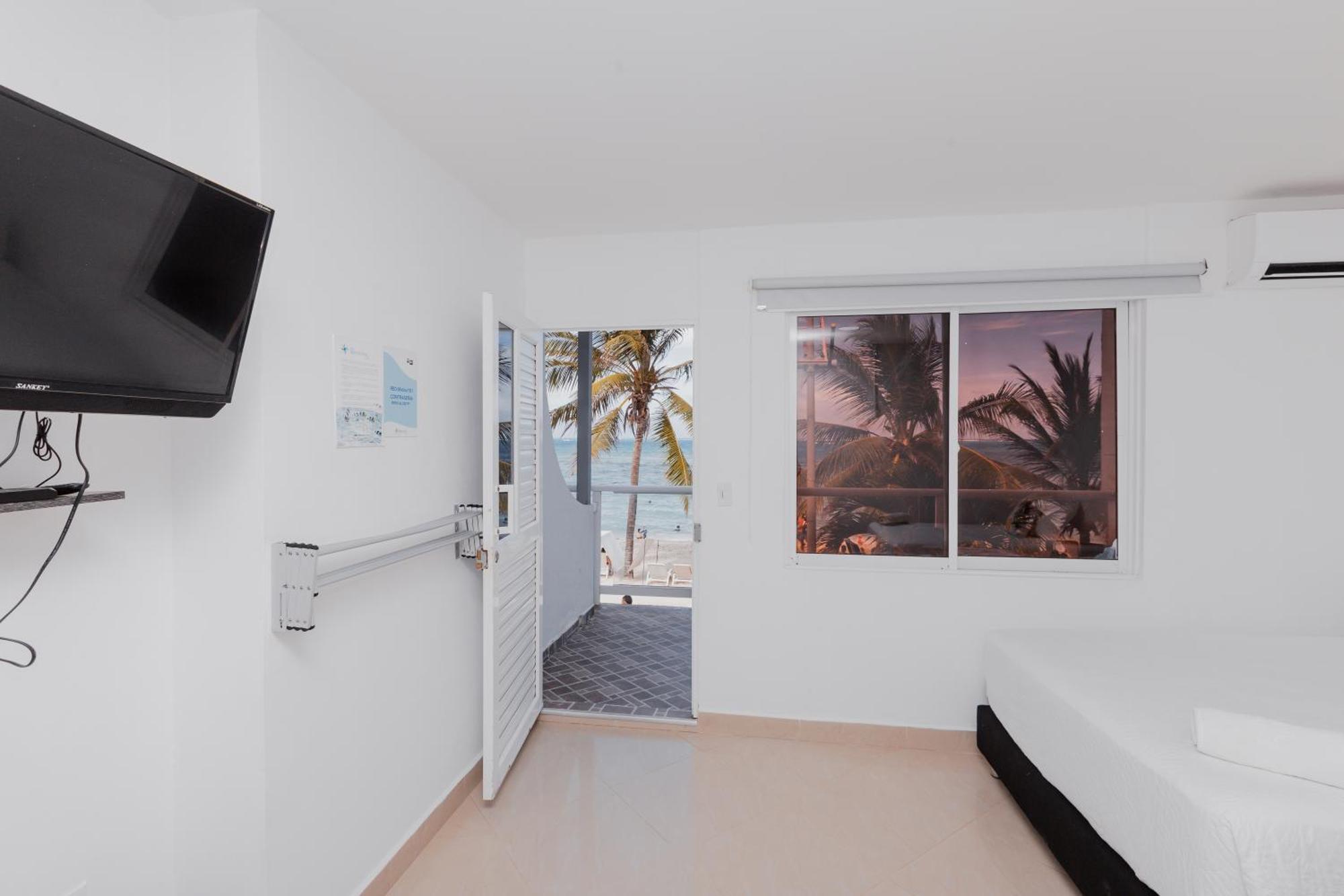 Deluxe Twin Room Balcony Sea View
