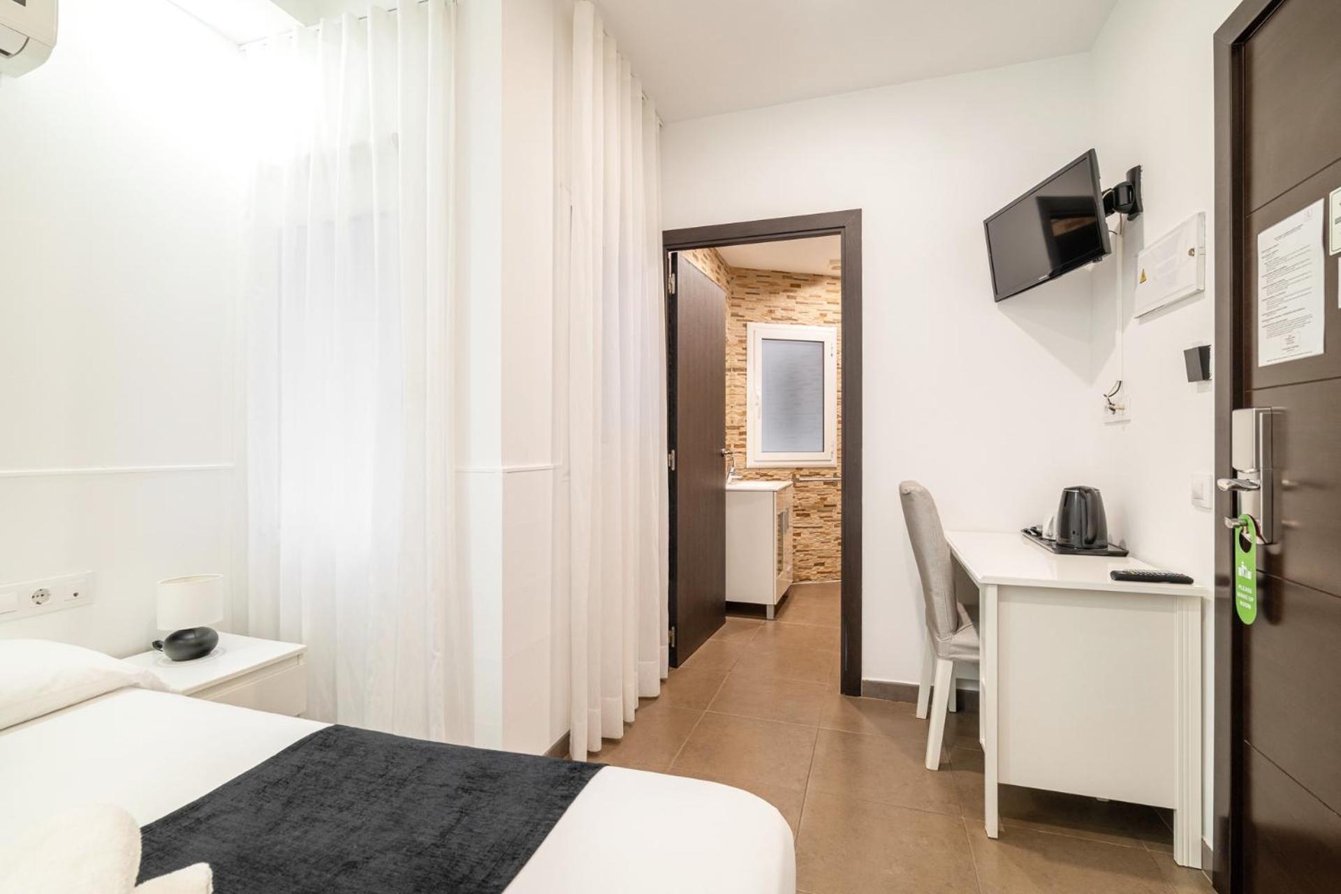Economy Double Room