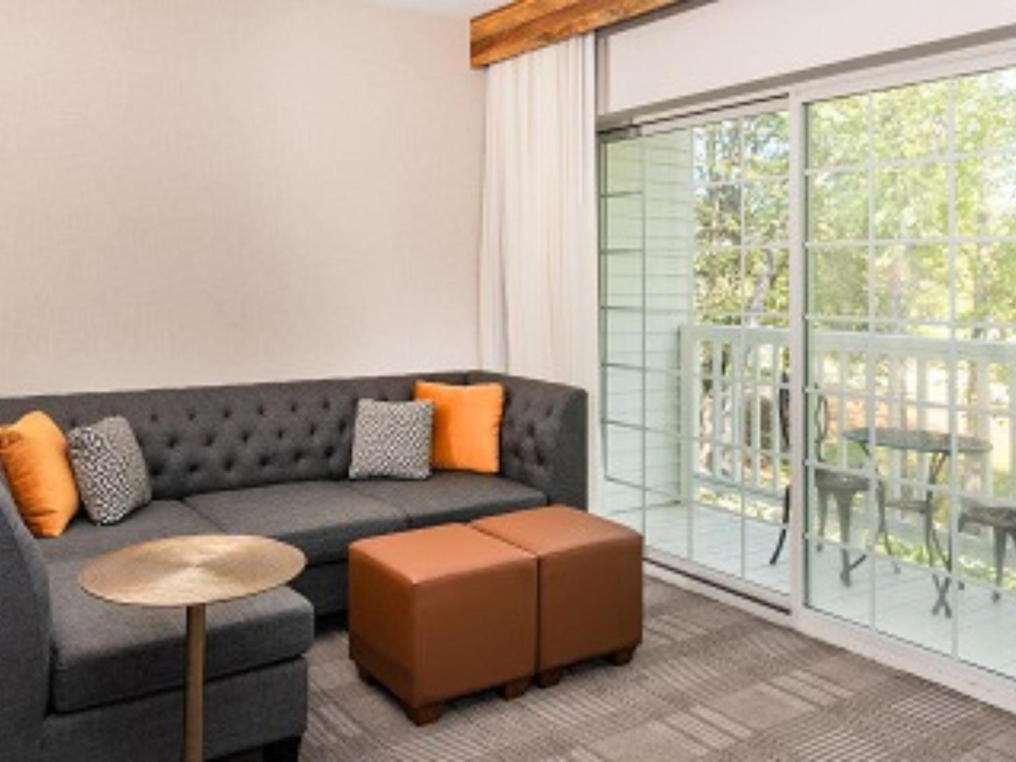 King Room with Sofabed